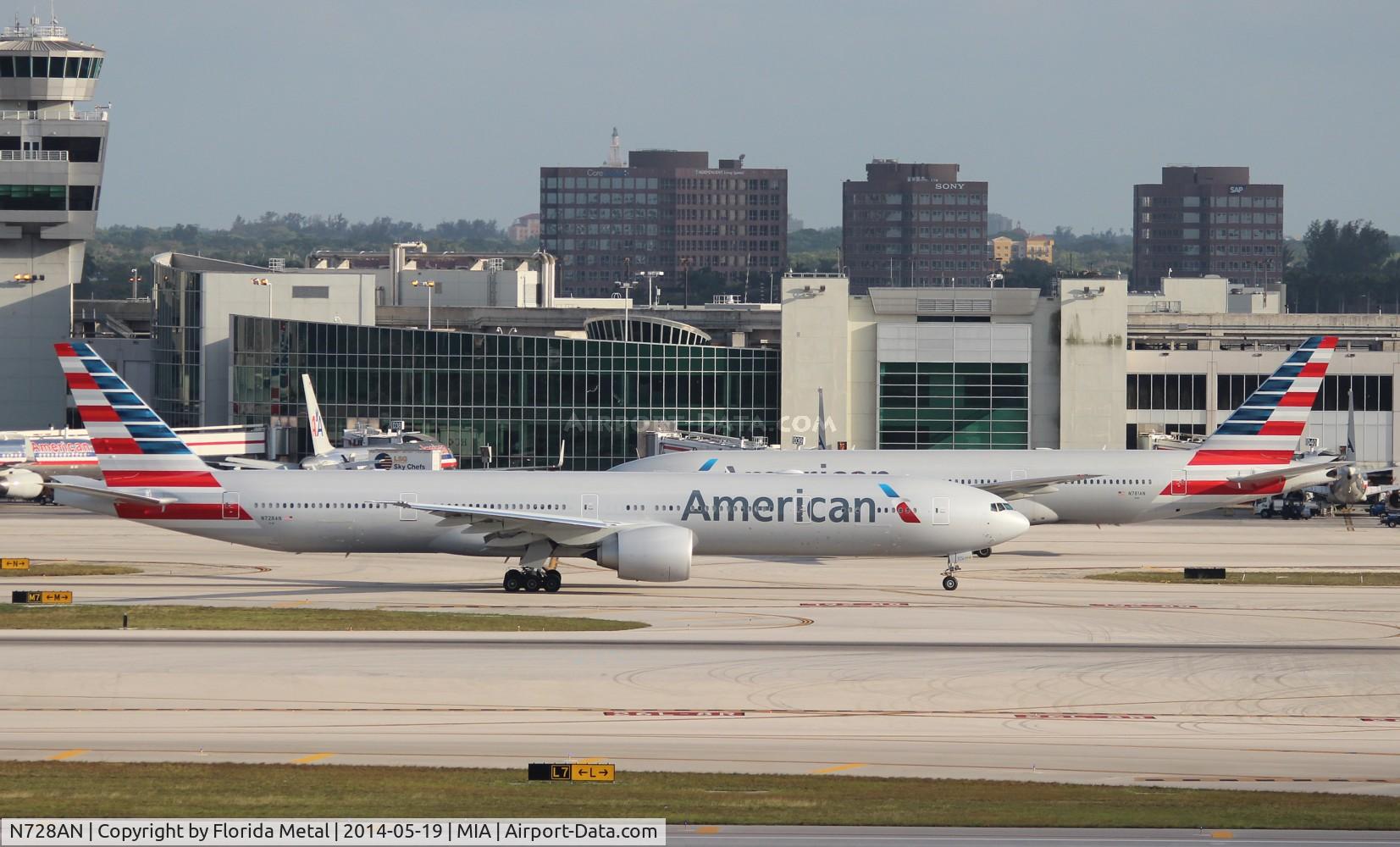 N728AN, 2014 Boeing 777-323/ER C/N 31553, American