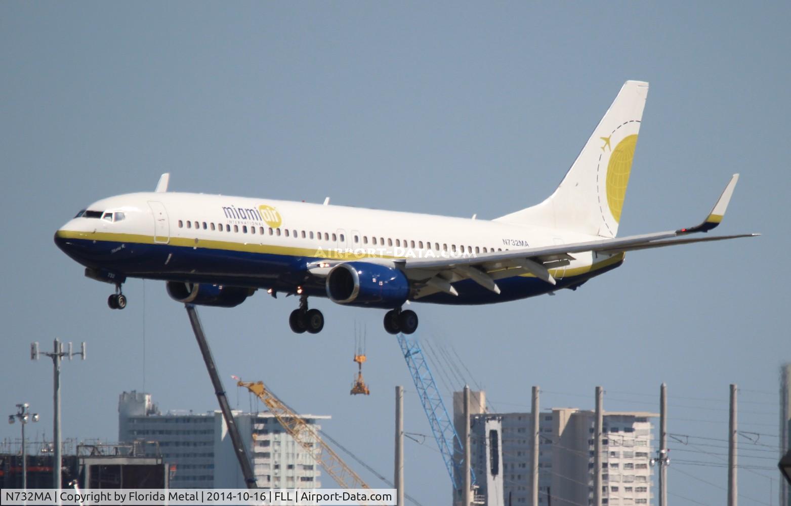 N732MA, 2001 Boeing 737-81Q C/N 30618, Miami Air
