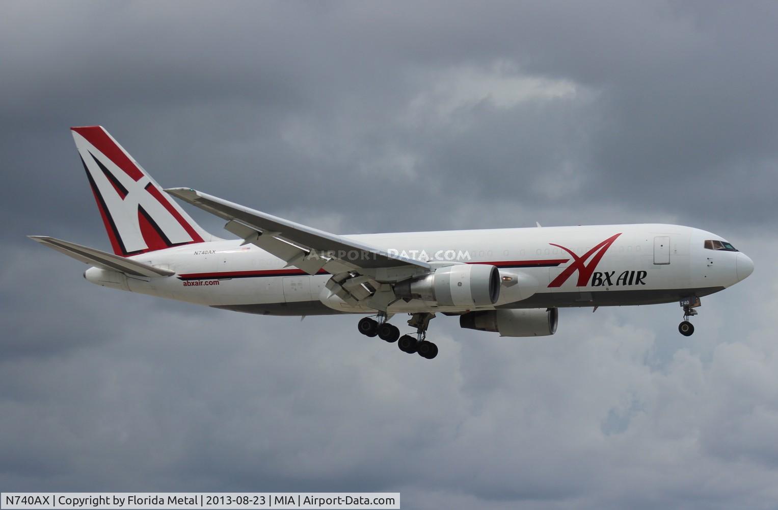 N740AX, 1983 Boeing 767-232 C/N 22213, ABX 767-200