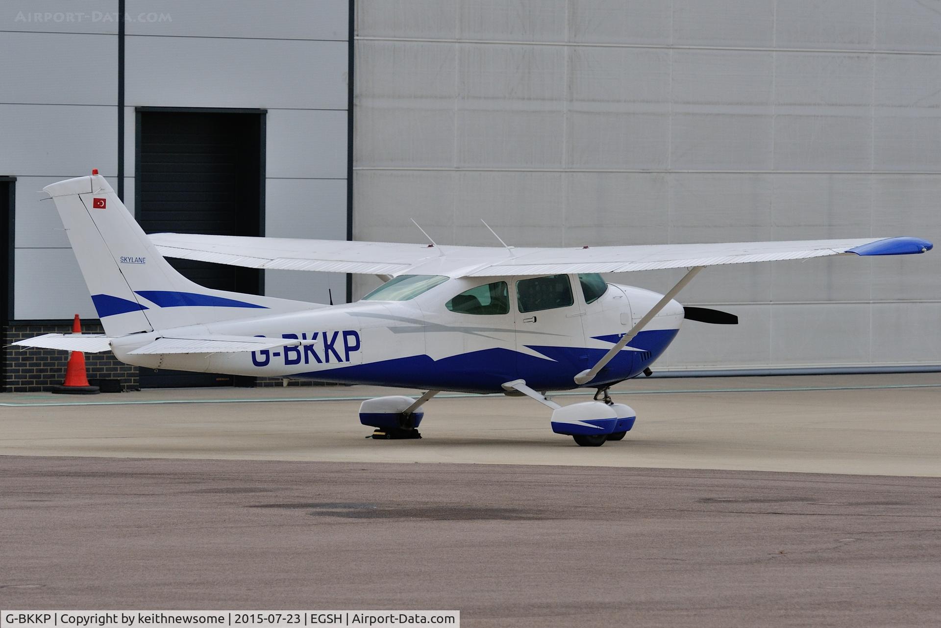 G-BKKP, 1981 Cessna 182R Skylane C/N 182-67968, Nice Visitor.