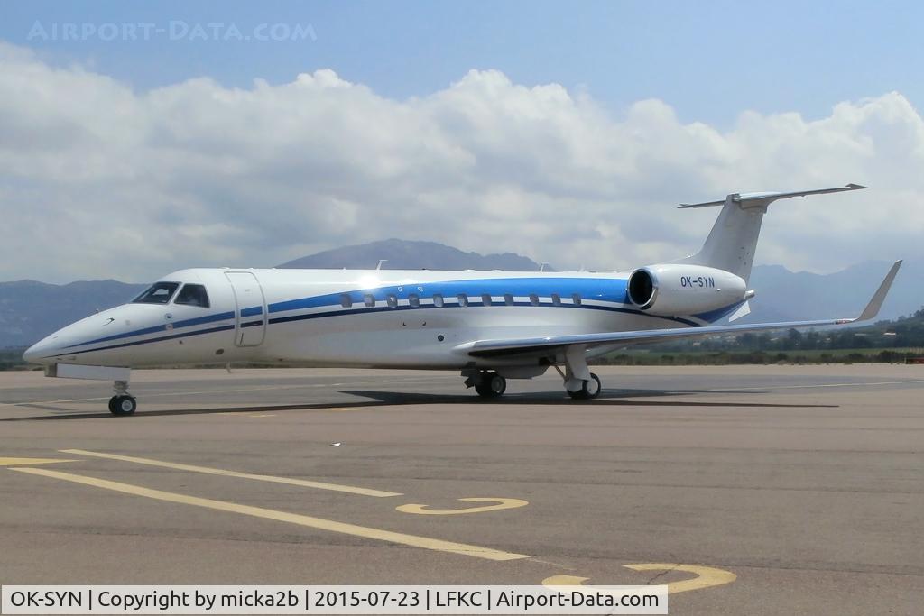 OK-SYN, 2013 Embraer EMB-135BJ Legacy 650 C/N 14501189, Taxiing