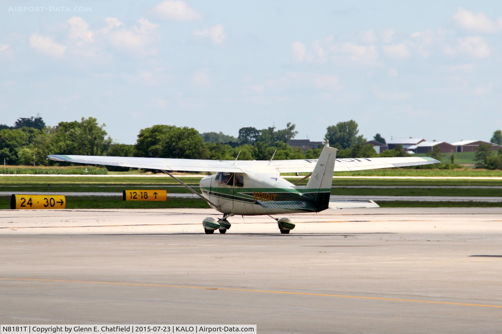 N8181T, 1961 Cessna 175B Skylark C/N 17556881, Taxiing for departure