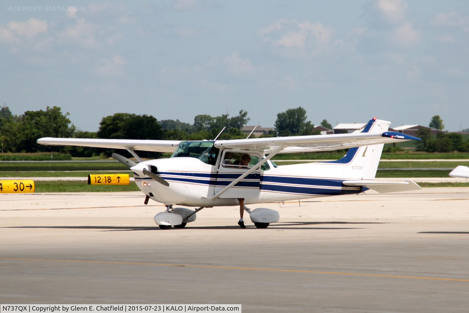 N737QX, 1977 Cessna 172N C/N 17269602, Just arrived