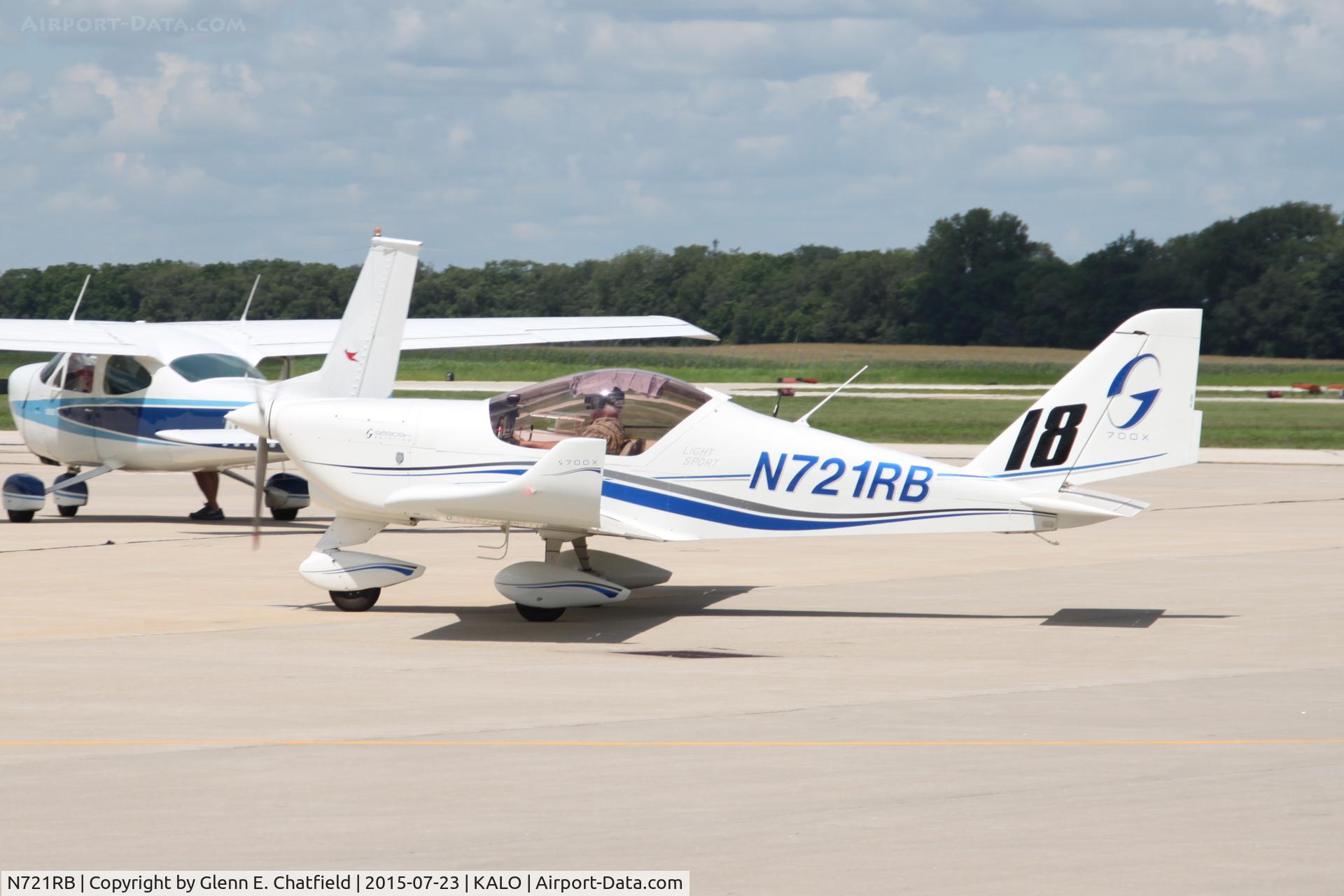 N721RB, Aero AT-4 LSA C/N AT4-021, Just arriving
