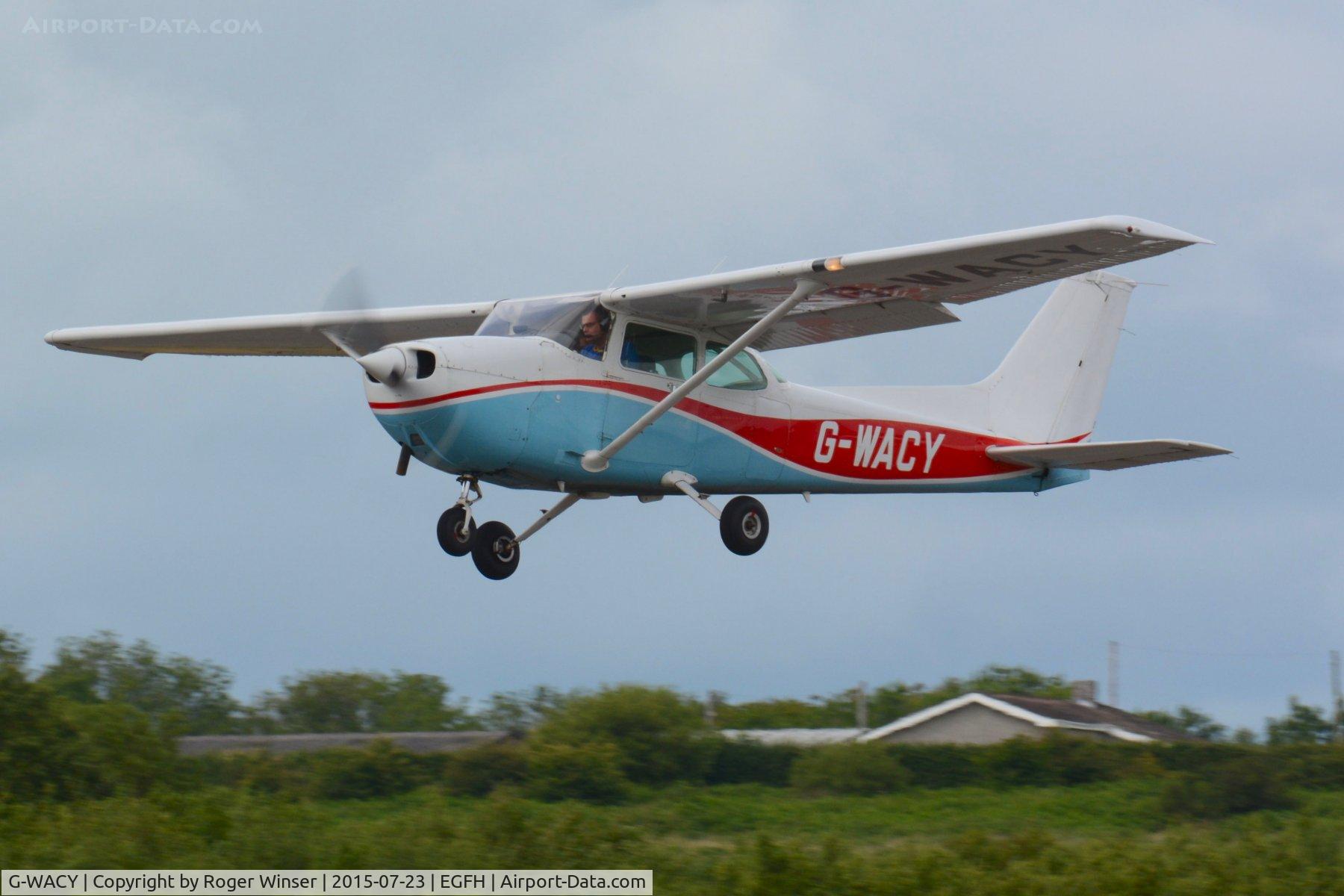 G-WACY, 1984 Reims F172P Skyhawk C/N 2217, Visiting Reims/Cessna Skyhawk departing Runway 22.