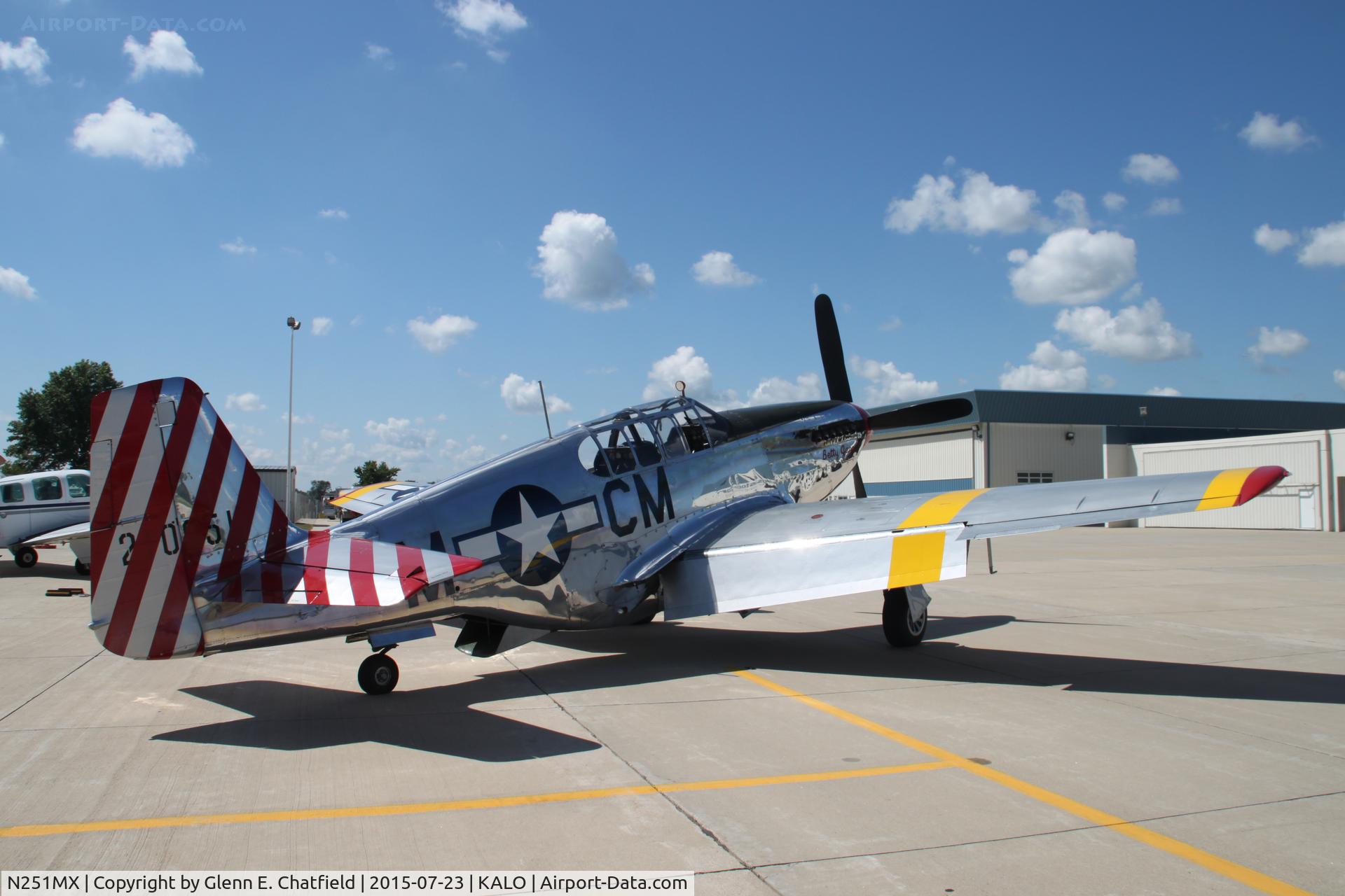 N251MX, 1943 North American P-51C-10 Mustang C/N 103-22730, Visiting for tours
