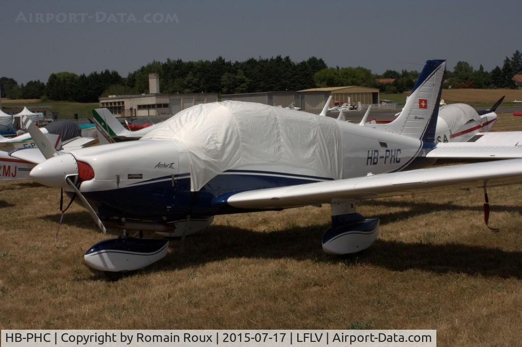 HB-PHC, 1982 Piper PA-28-181 Archer II C/N 28-8290168, Parked