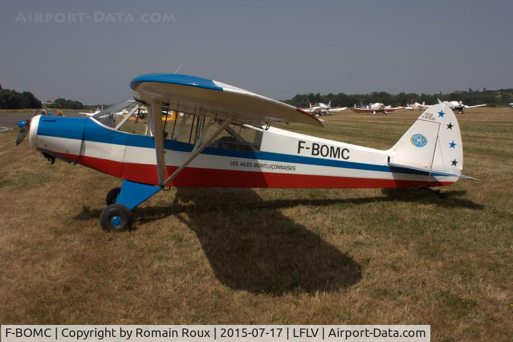 F-BOMC, Piper L-18C Super Cub (PA-18-95) C/N 18-1636, Parked
