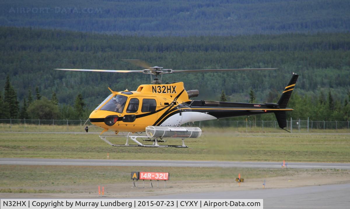 N32HX, 2008 Eurocopter AS-350B-3 Ecureuil Ecureuil C/N 4551, Landing at Whitehorse, Yukon.