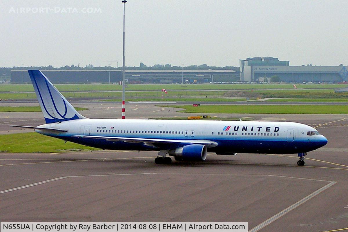 N655UA, 1992 Boeing 767-322/ER C/N 25393, Boeing 767-322ER [25393] (United Airlines) Amsterdam-Schiphol~PH 08/08/2014