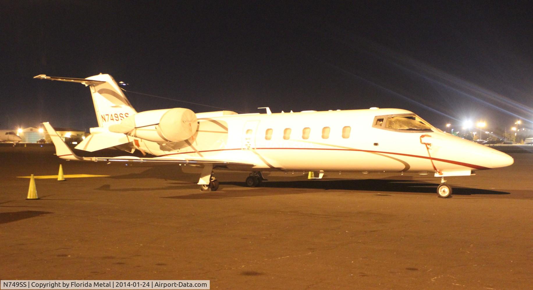 N749SS, Learjet 60 C/N 252, Lear 60