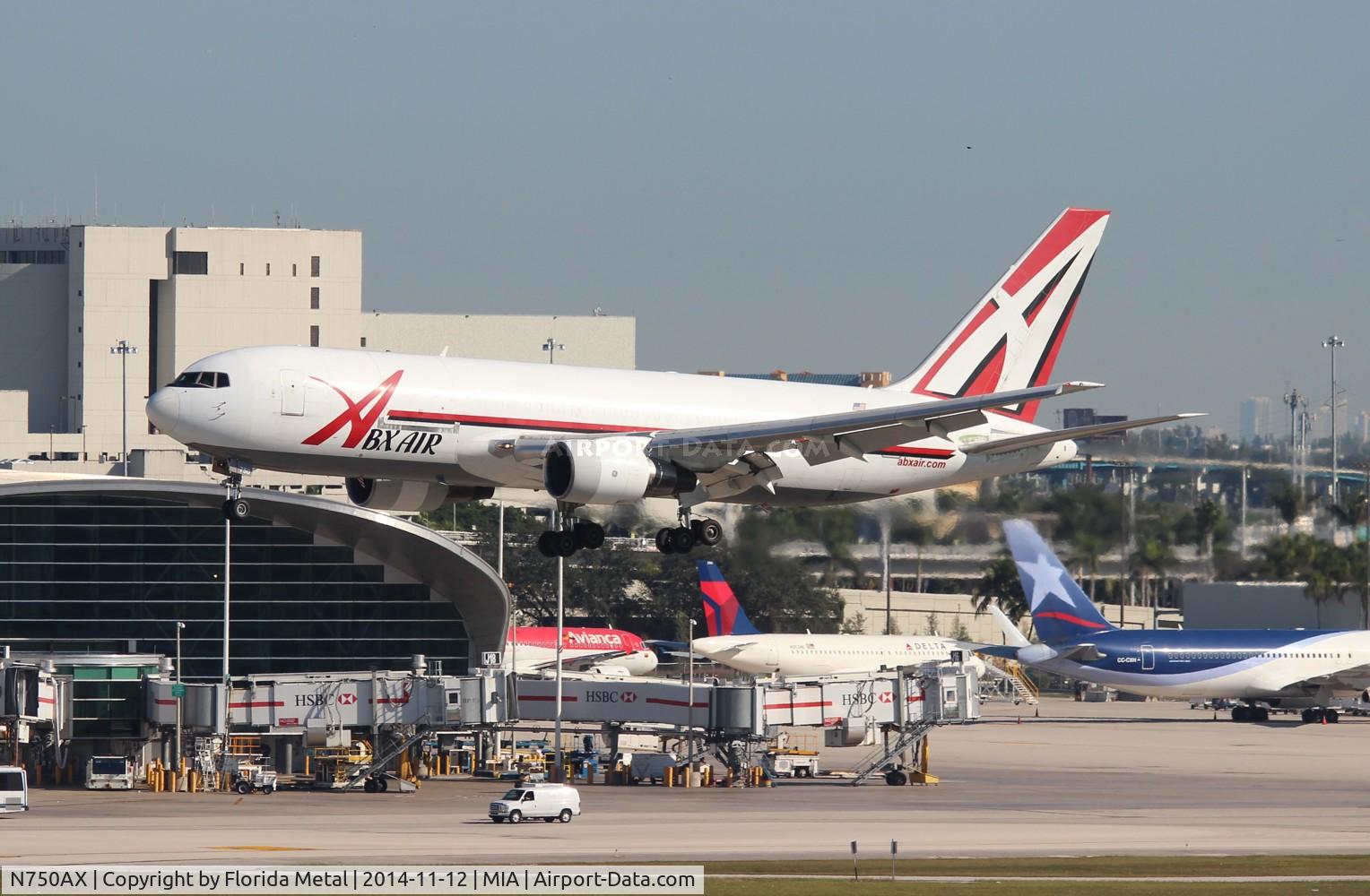 N750AX, 1984 Boeing 767-232 C/N 22227, ABX 767-200