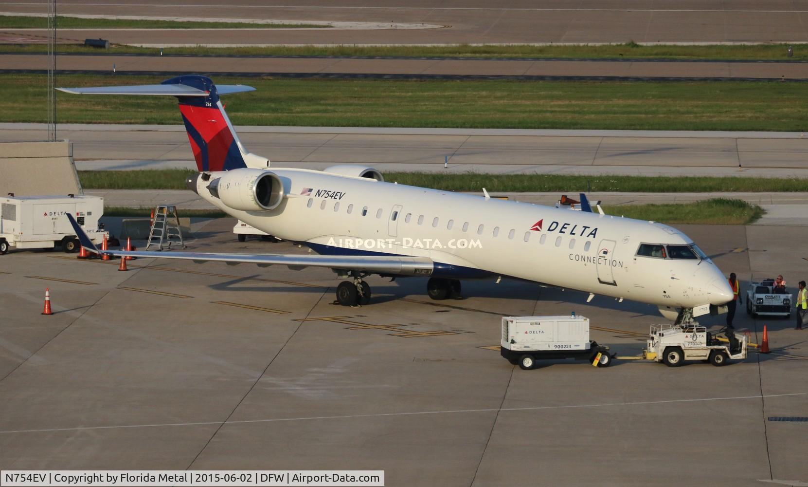 N754EV, 2004 Bombardier CRJ-701 (CL-600-2C10) Regional Jet C/N 10173, Delta Connection