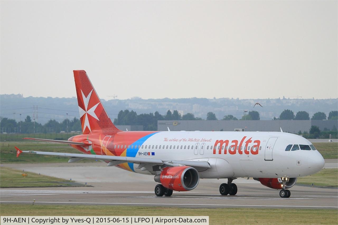 9H-AEN, 2005 Airbus A320-214 C/N 2665, Airbus A320-214, holding point rwy 08, Paris-Orly airport (LFPO-ORY)