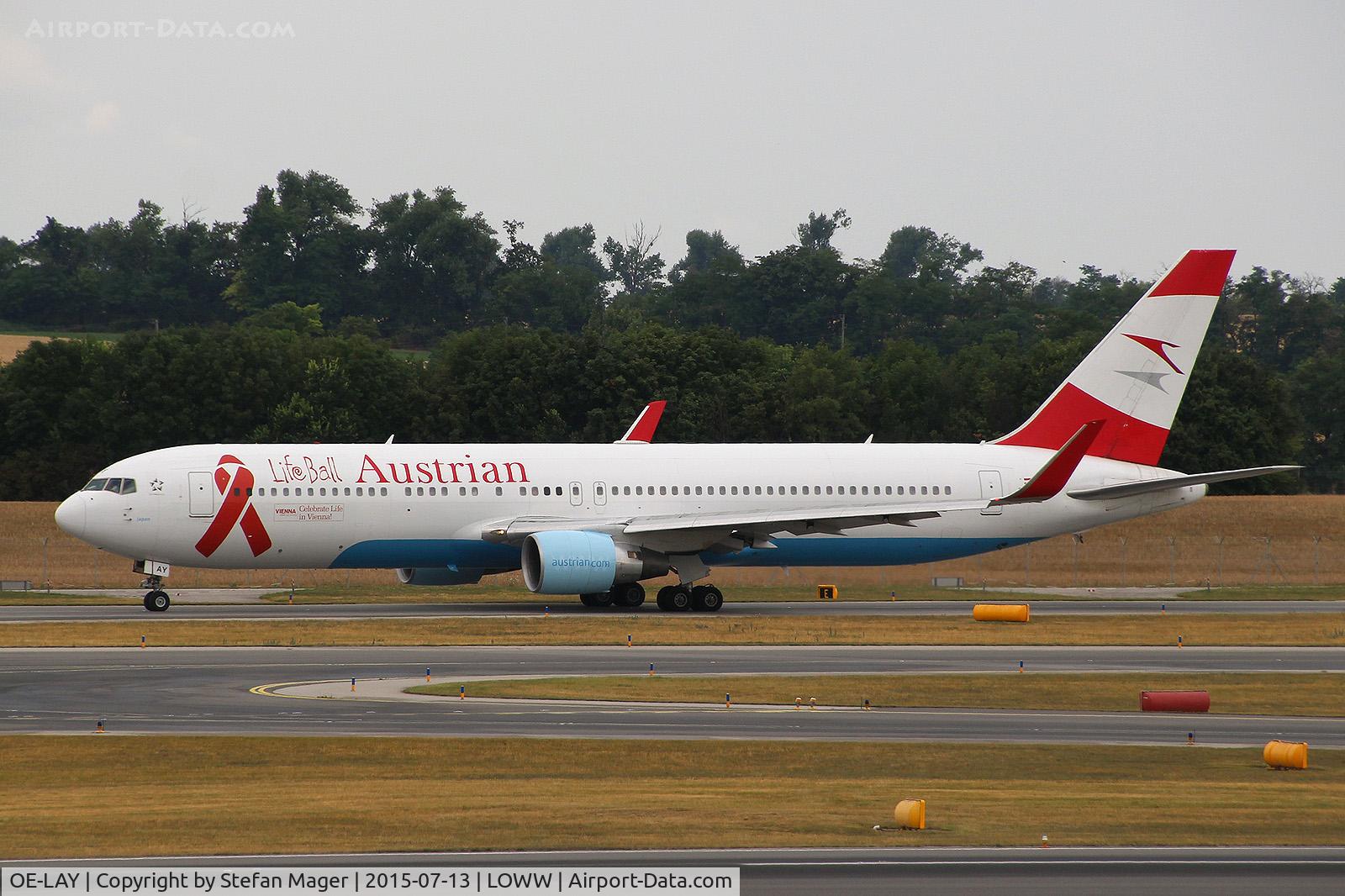 OE-LAY, 1998 Boeing 767-3Z9/ER C/N 29867, Austrian B.767-300ER @ VIE
