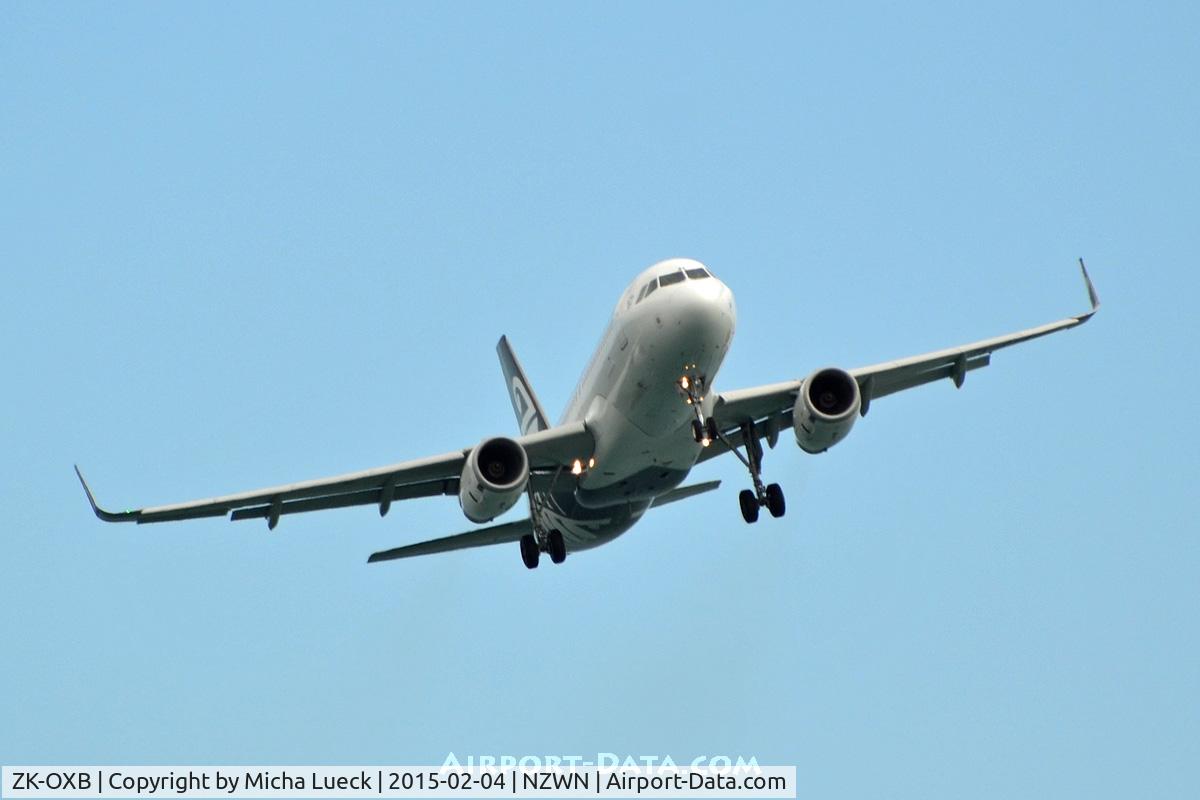 ZK-OXB, 2013 Airbus A320-232 C/N 5682, Just before a go-around in the windy city!