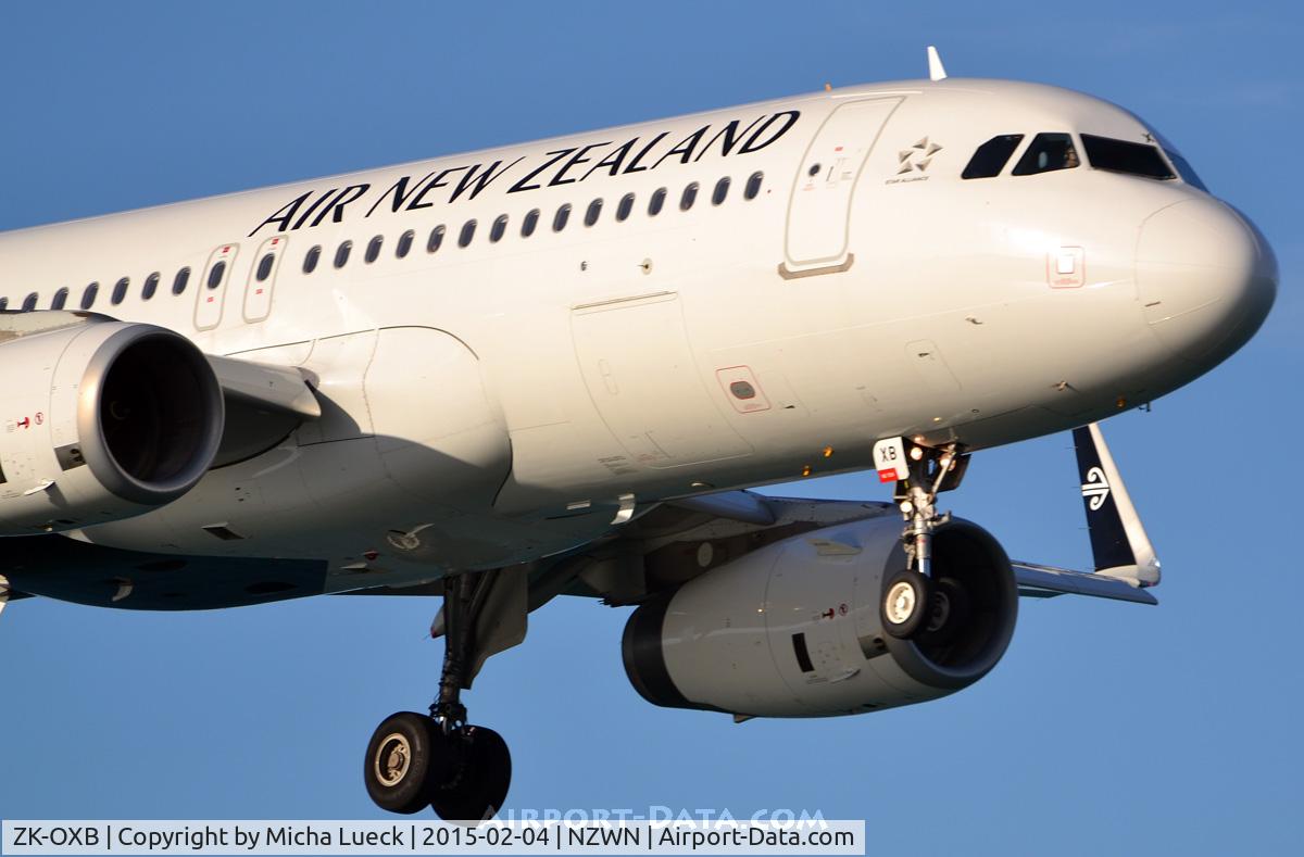 ZK-OXB, 2013 Airbus A320-232 C/N 5682, At Wellington