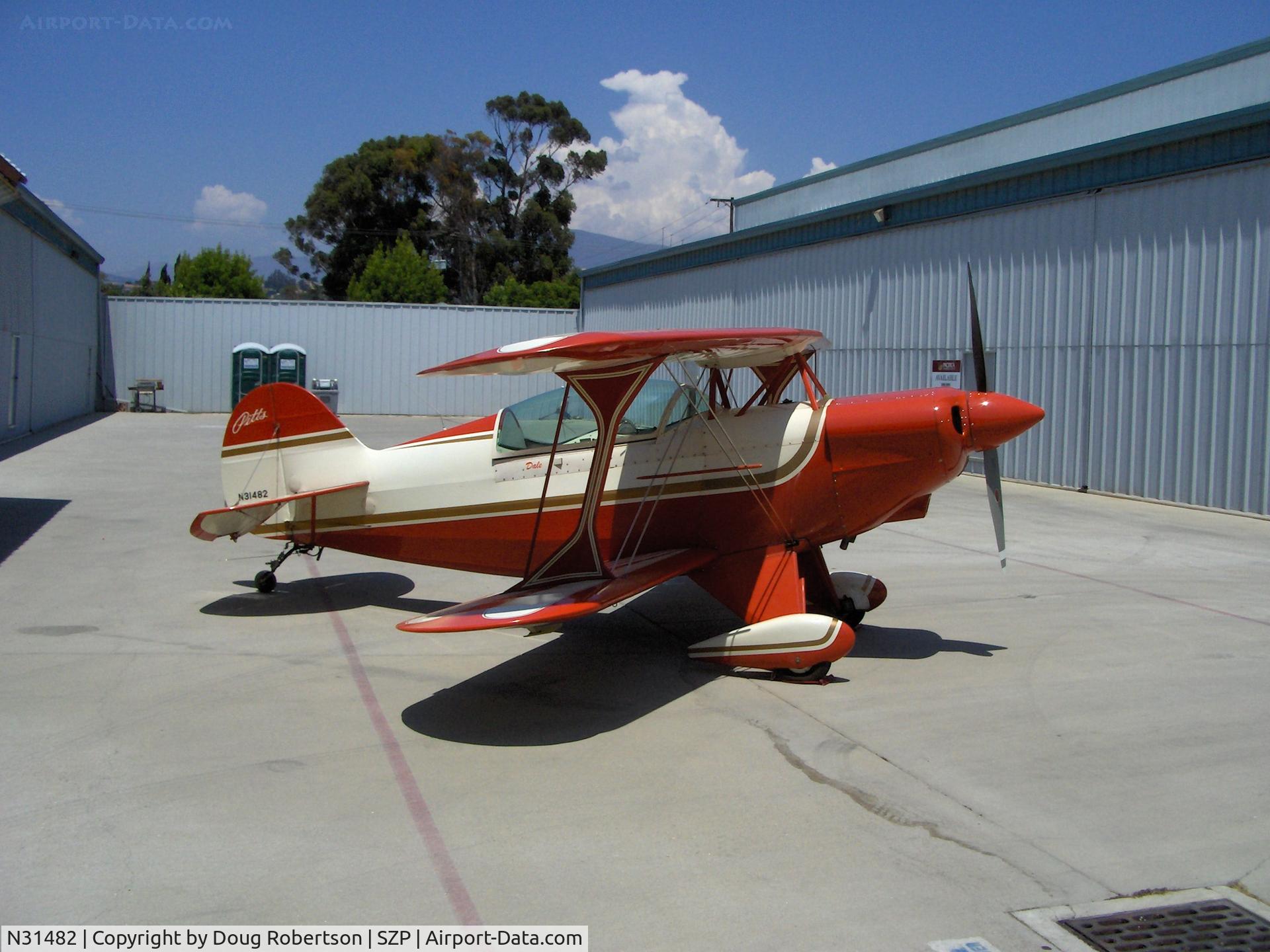 N31482, 1980 Aerotek Pitts S-2A Special C/N 2218, Aviation Museum of Santa Paula, Hangar 5, The Donalson hangar, Dale's Aviat PITTS Special S2-A, N31482, chocked in front