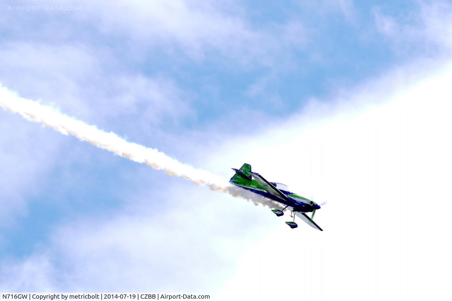 N716GW, 2006 MX Aircraft MX2 C/N 4, Gary Ward MX2 N716GW at the Boundary Bay Airshow 2014