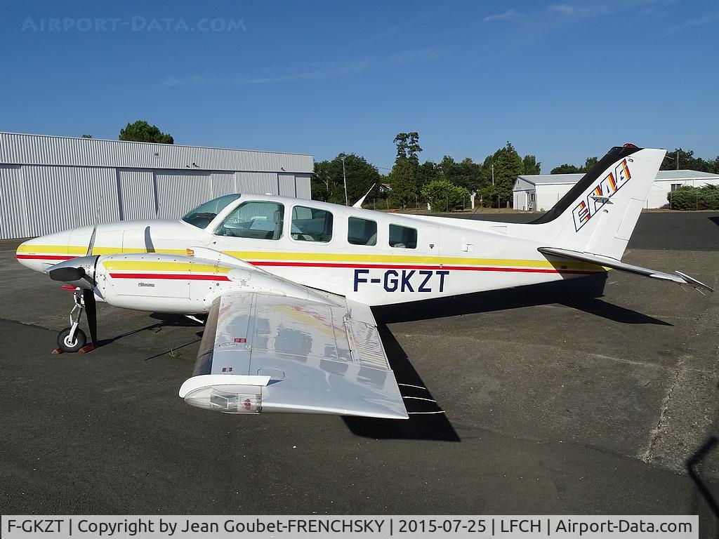 F-GKZT, Beech 58 Baron C/N TH-1557, ECOLE DE PILOTAGE AMAURY DE LA GRANGE SA - EPAG