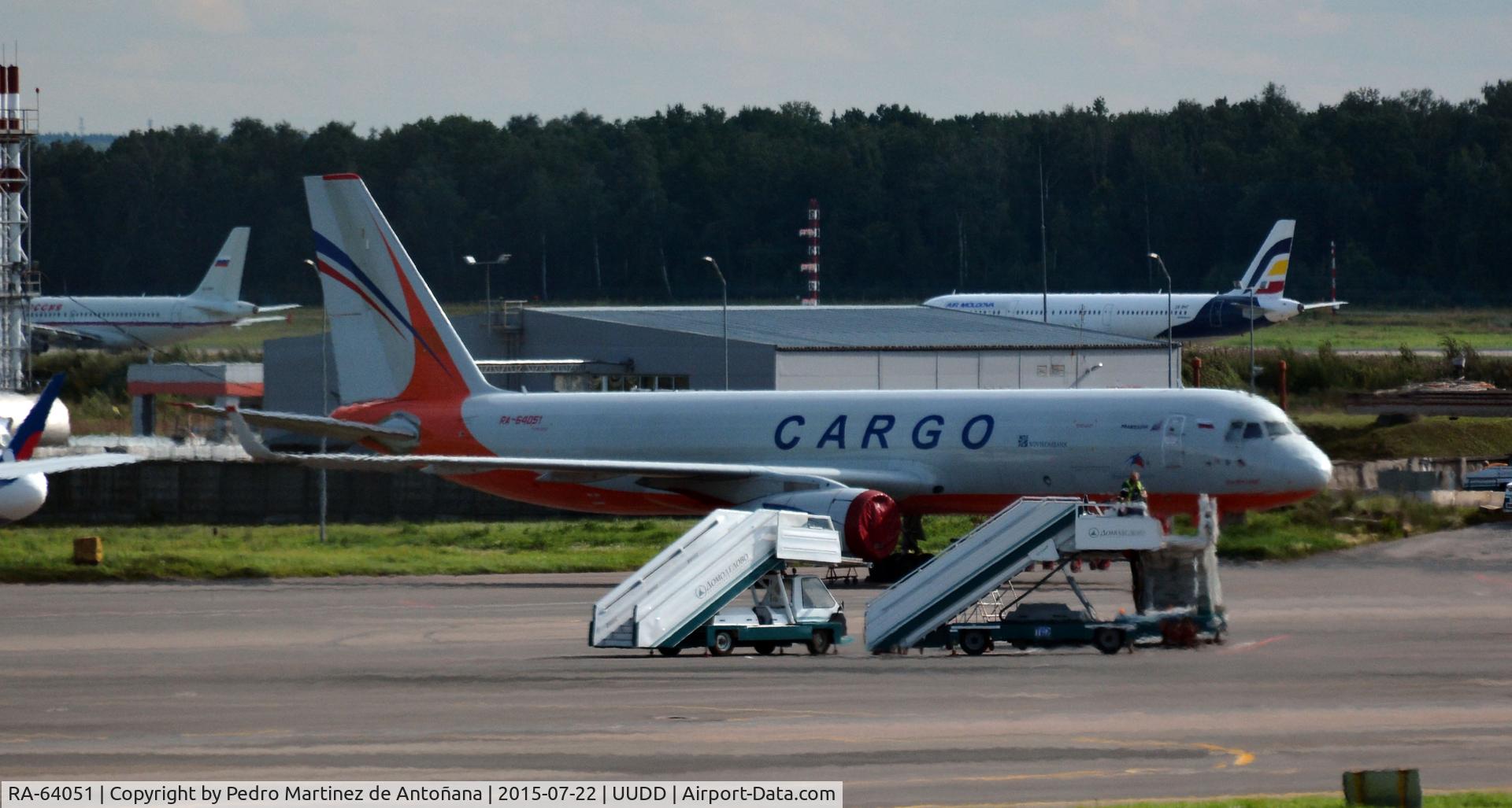 RA-64051, 2009 Tupolev Tu-204-100C/E C/N 1450742964051, Domodedovo - Moscu - Rusia