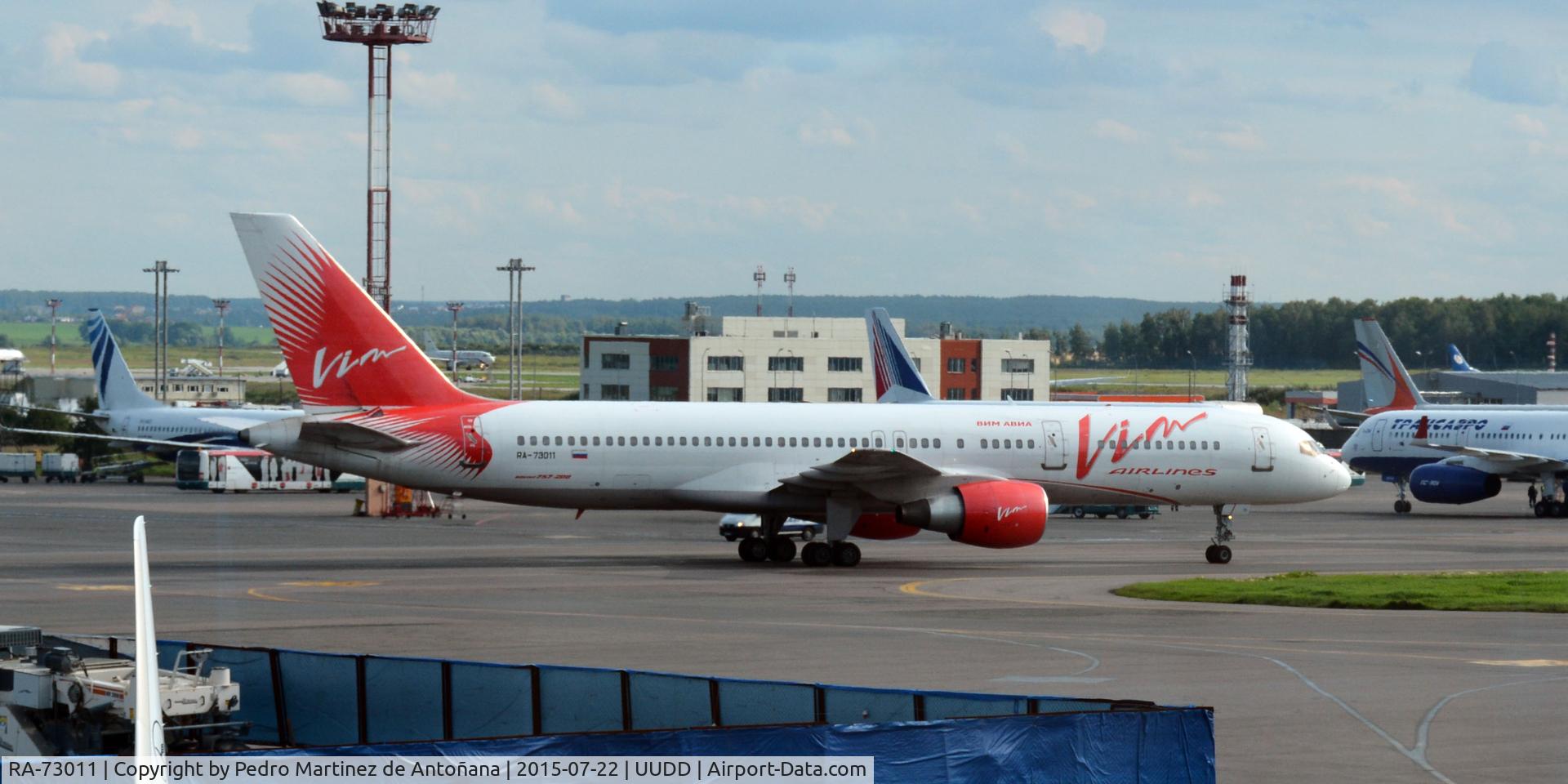 RA-73011, 1992 Boeing 757-230 C/N 25439, Domodedovo - Moscu - Rusia