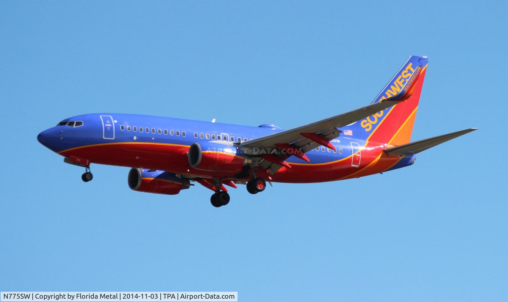 N775SW, 2000 Boeing 737-7H4 C/N 30590, Southwest