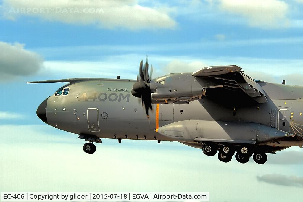 EC-406, 2011 Airbus A400M-180 Atlas C/N 006, Doing it's thing at RIAT 2015