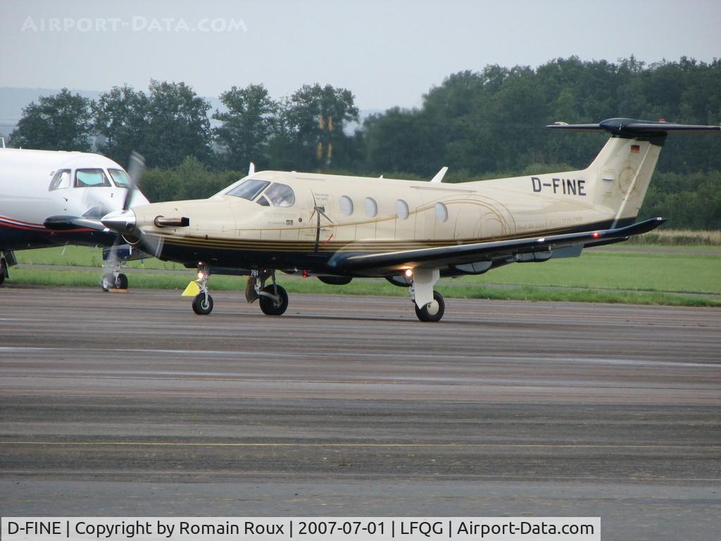D-FINE, 2006 Pilatus PC-12/47 C/N 761, Taxiing