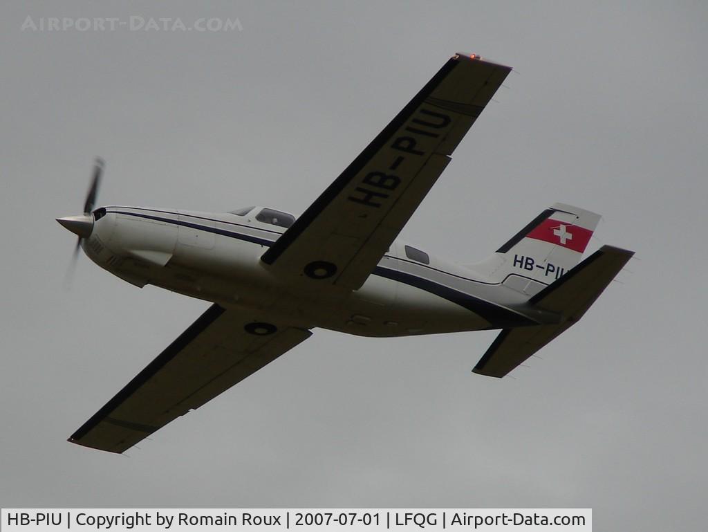 HB-PIU, 1986 Piper PA-46-310P Malibu C/N 46-8608047, Take off