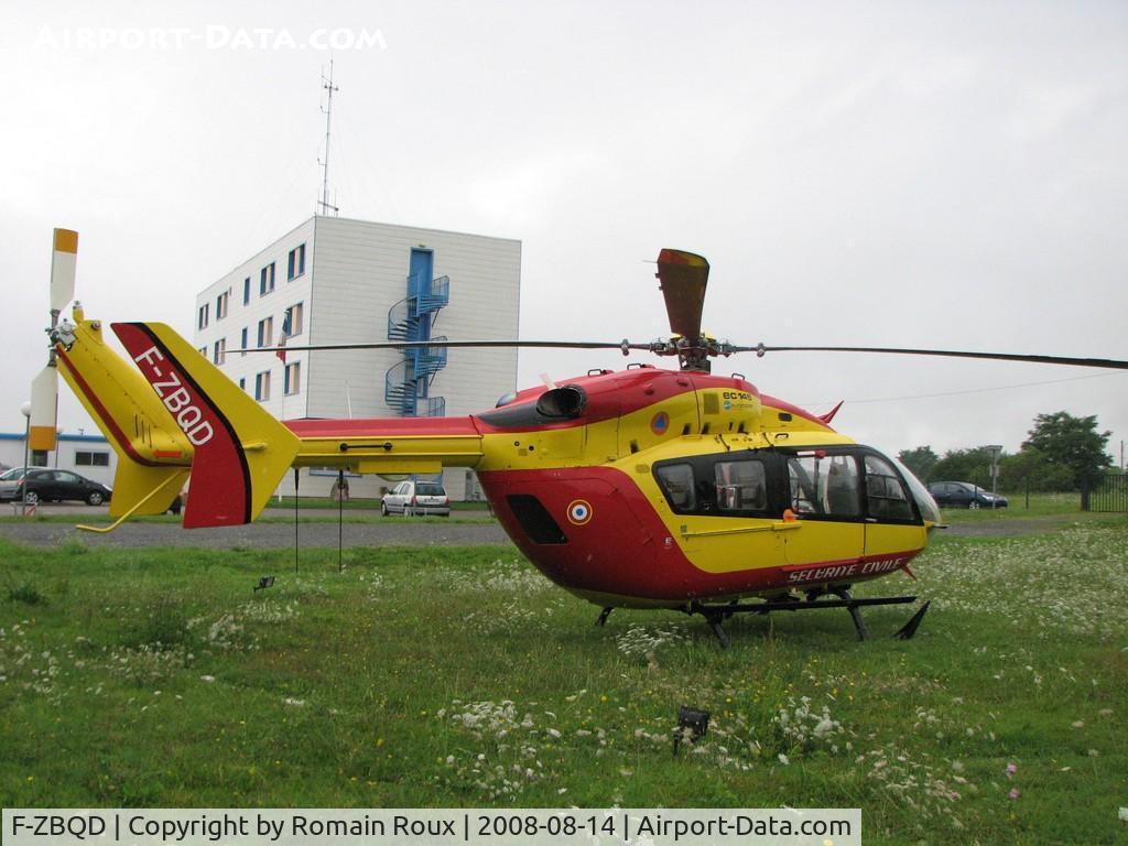 F-ZBQD, 2005 Eurocopter-Kawasaki EC-145 (BK-117C-2) C/N 9060, Parked SDIS 58