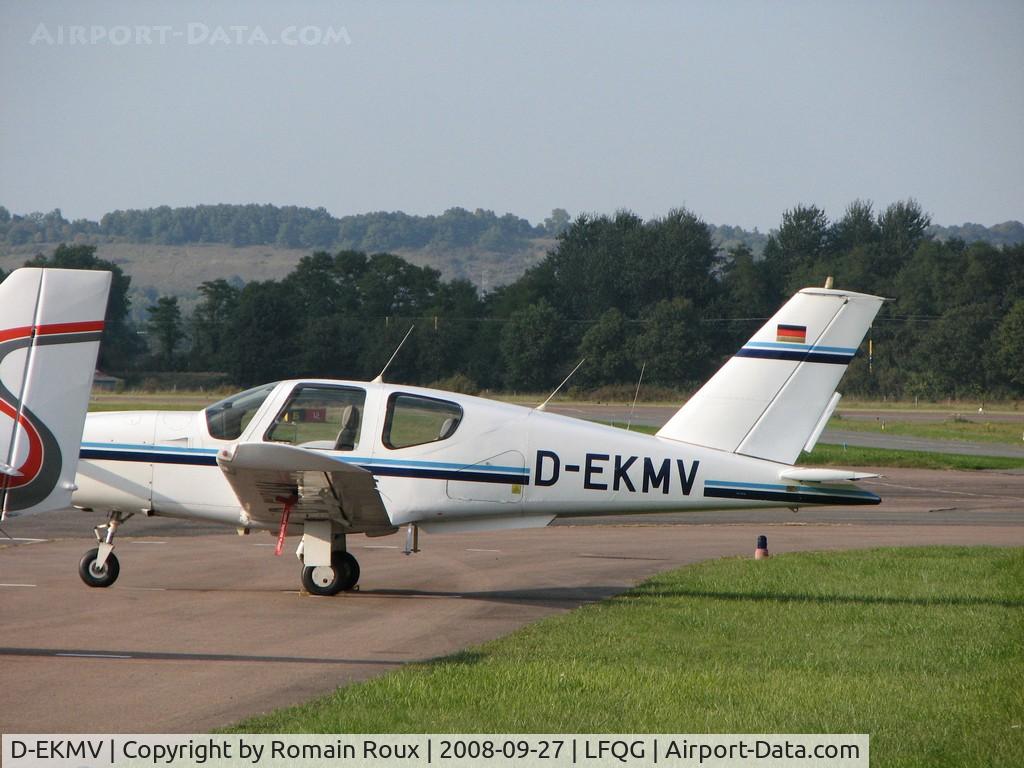 D-EKMV, Socata TB-20 Trinidad C/N 724, Parked