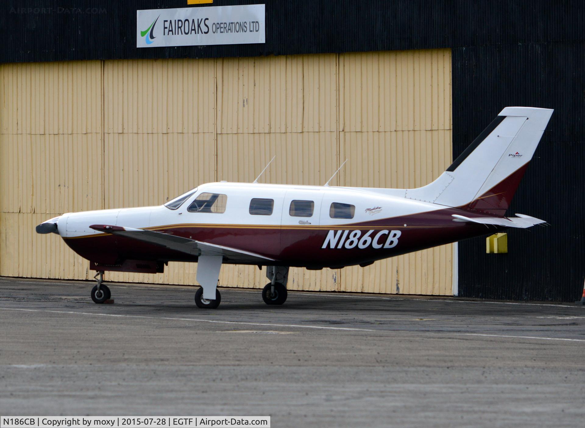 N186CB, 1990 Piper PA-46-350P Malibu Mirage C/N 4622085, Piper Malibu Mirage at Fairoaks. Sadly suffered a fatal accident in Somerset in November 2015. 