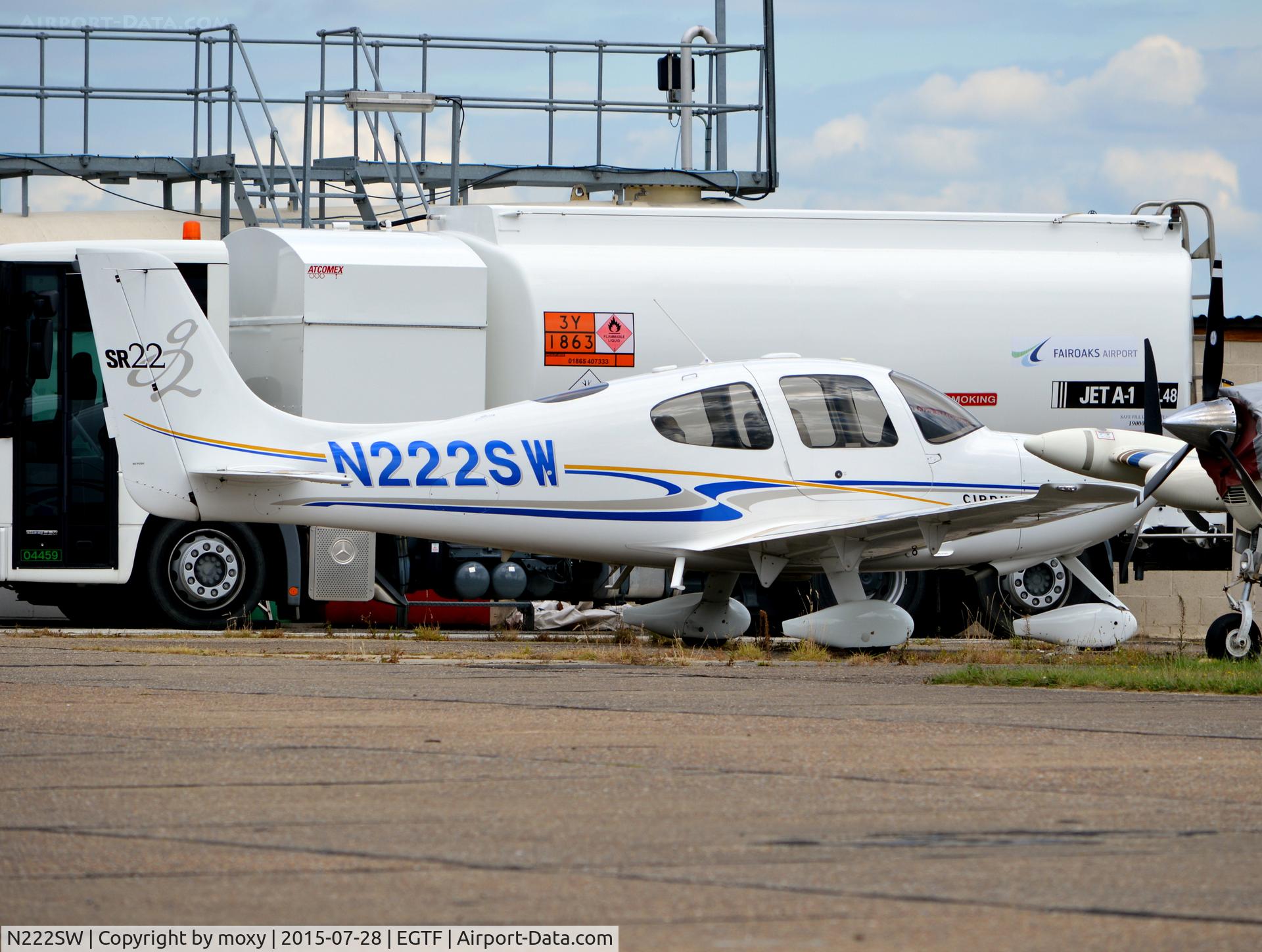 N222SW, 2004 Cirrus SR22 G2 C/N 0977, Cirrus SR22 at Fairoaks.