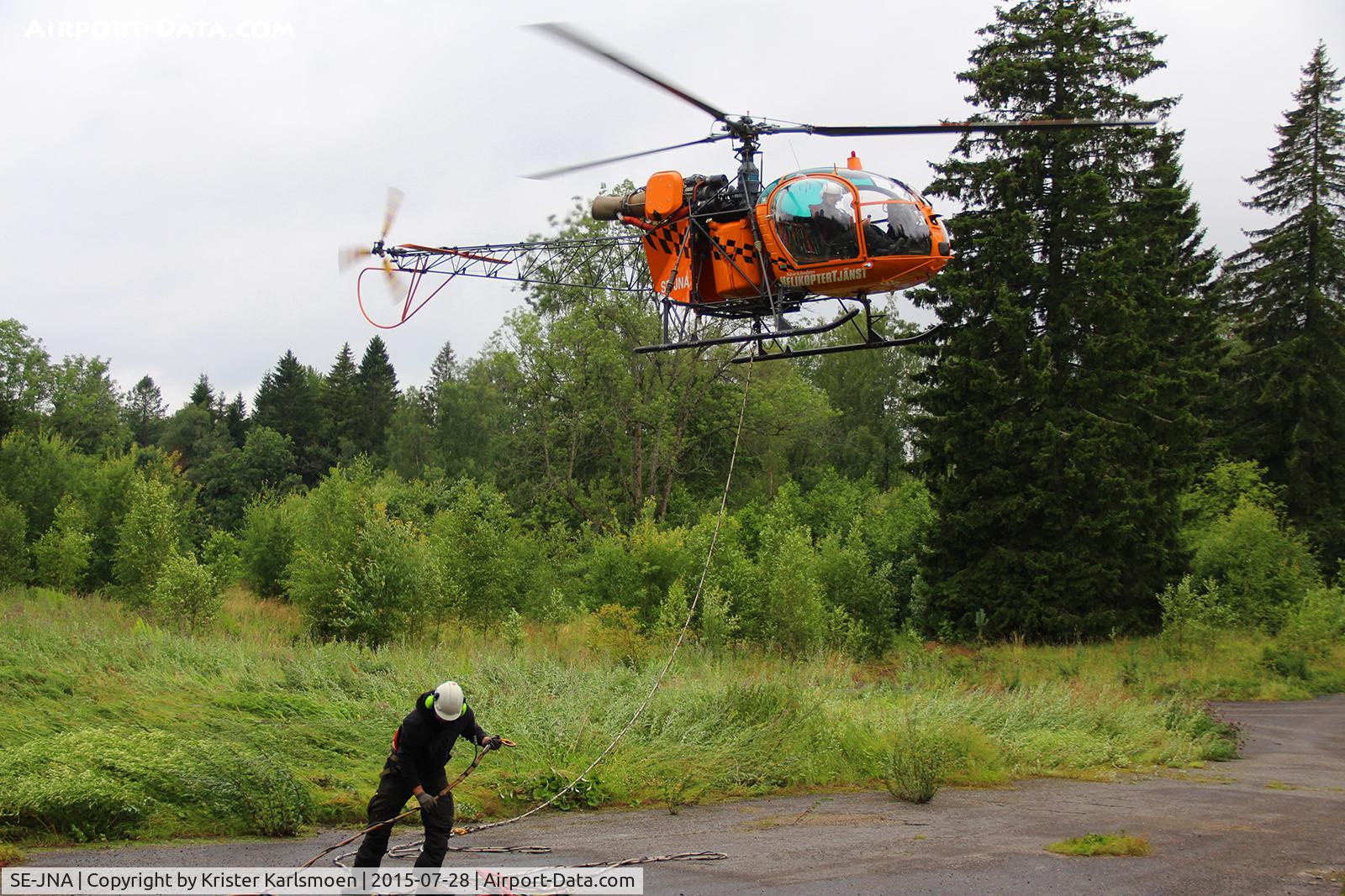SE-JNA, Aérospatiale SA-315B Lama C/N 2643, Some work in Garphyttan.