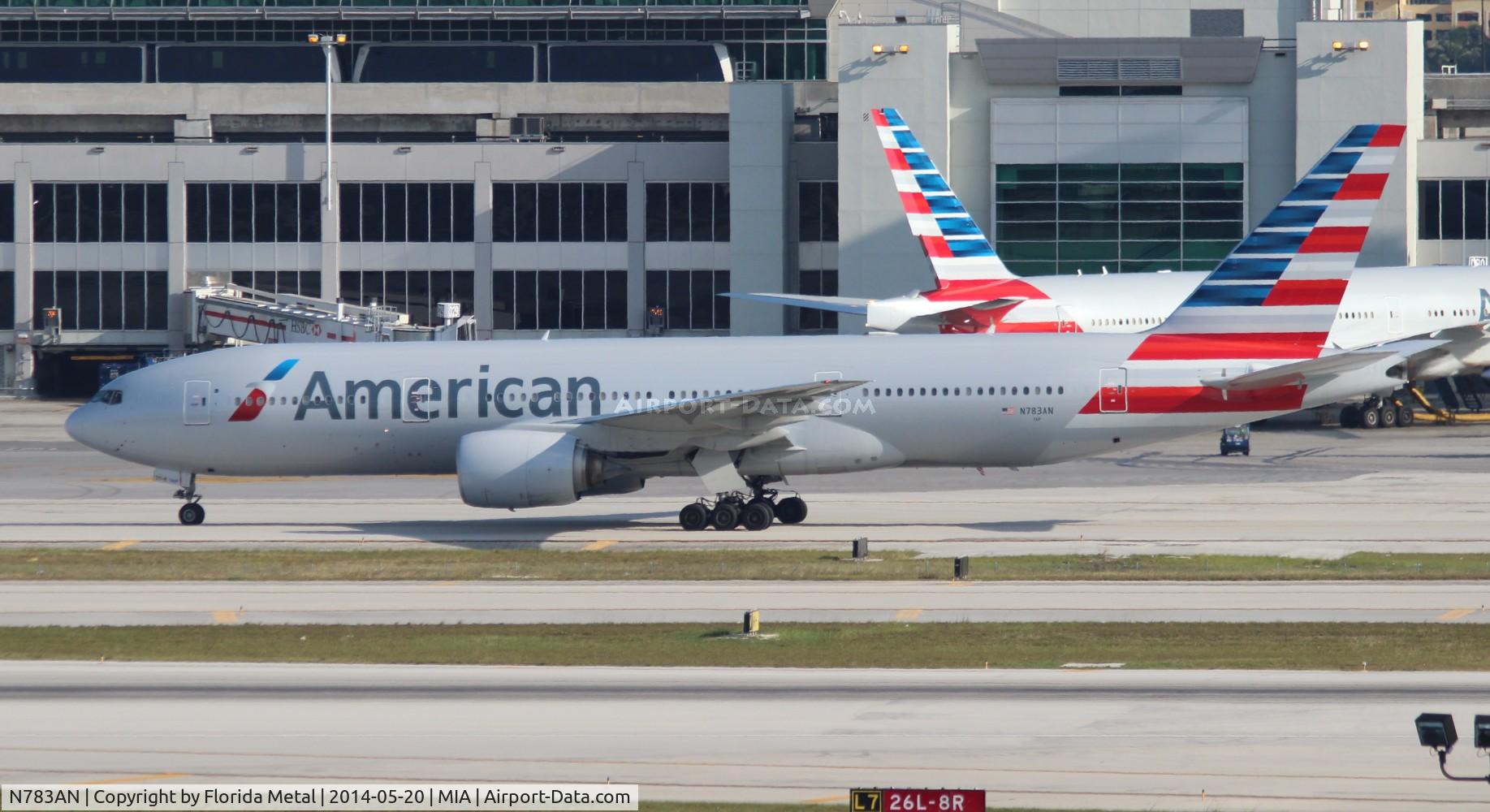 N783AN, 2000 Boeing 777-223 C/N 30004, American