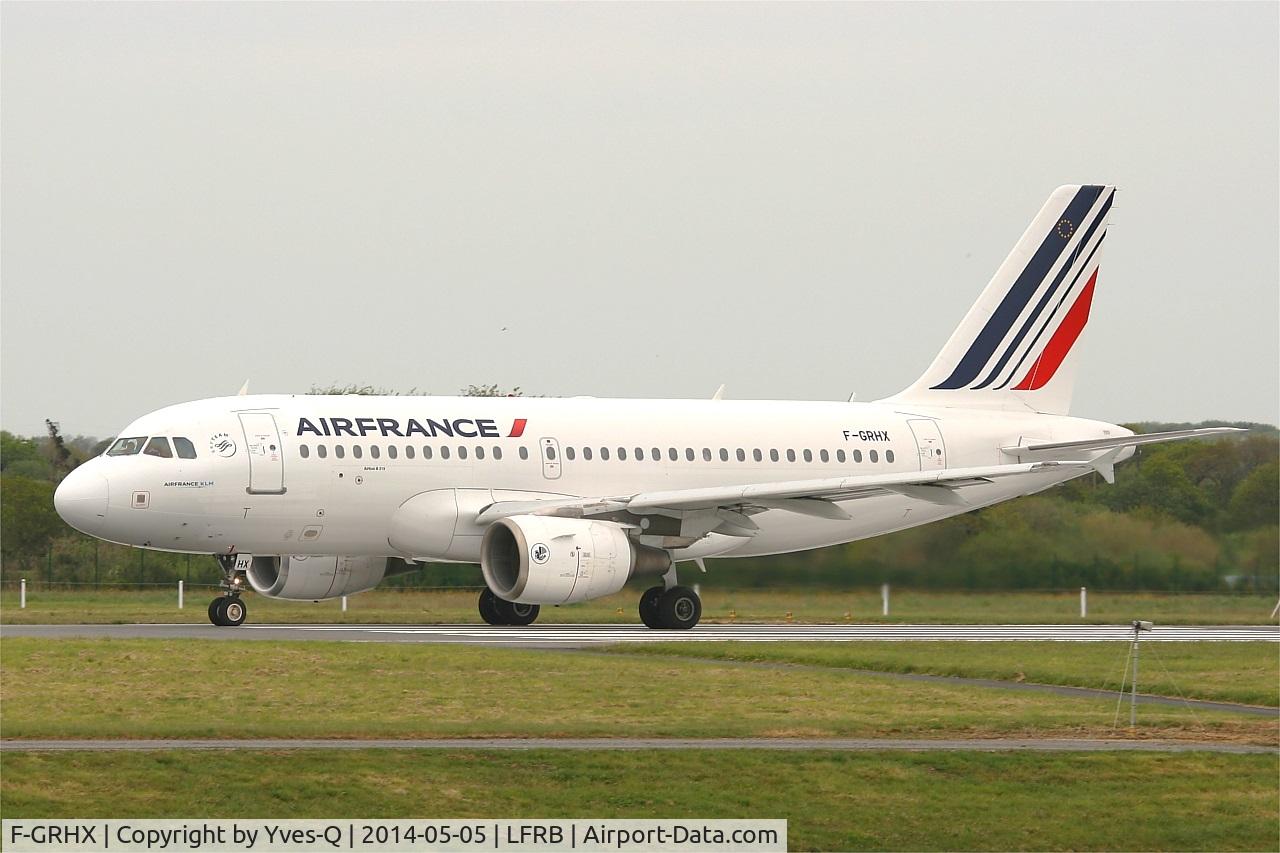 F-GRHX, 2001 Airbus A319-111 C/N 1524, Airbus A319-111, Take off rwy 25L, Brest-Bretagne Airport (LFRB-BES)