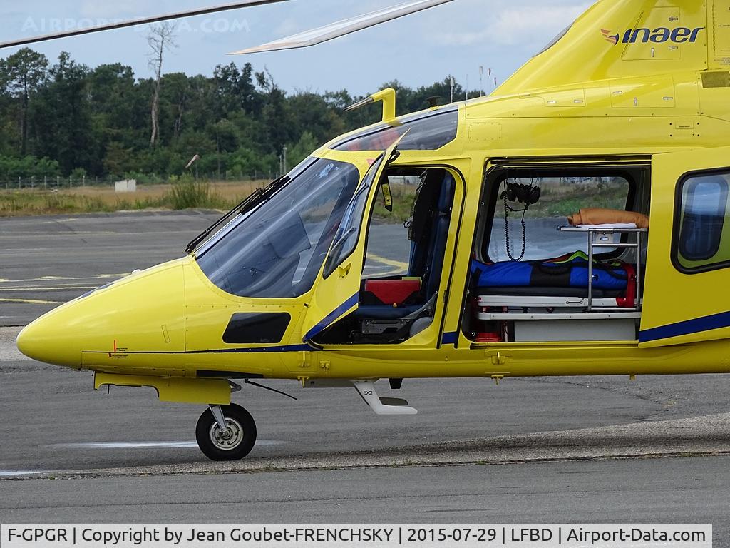 F-GPGR, Agusta A-109E C/N 11222, SAMU 33