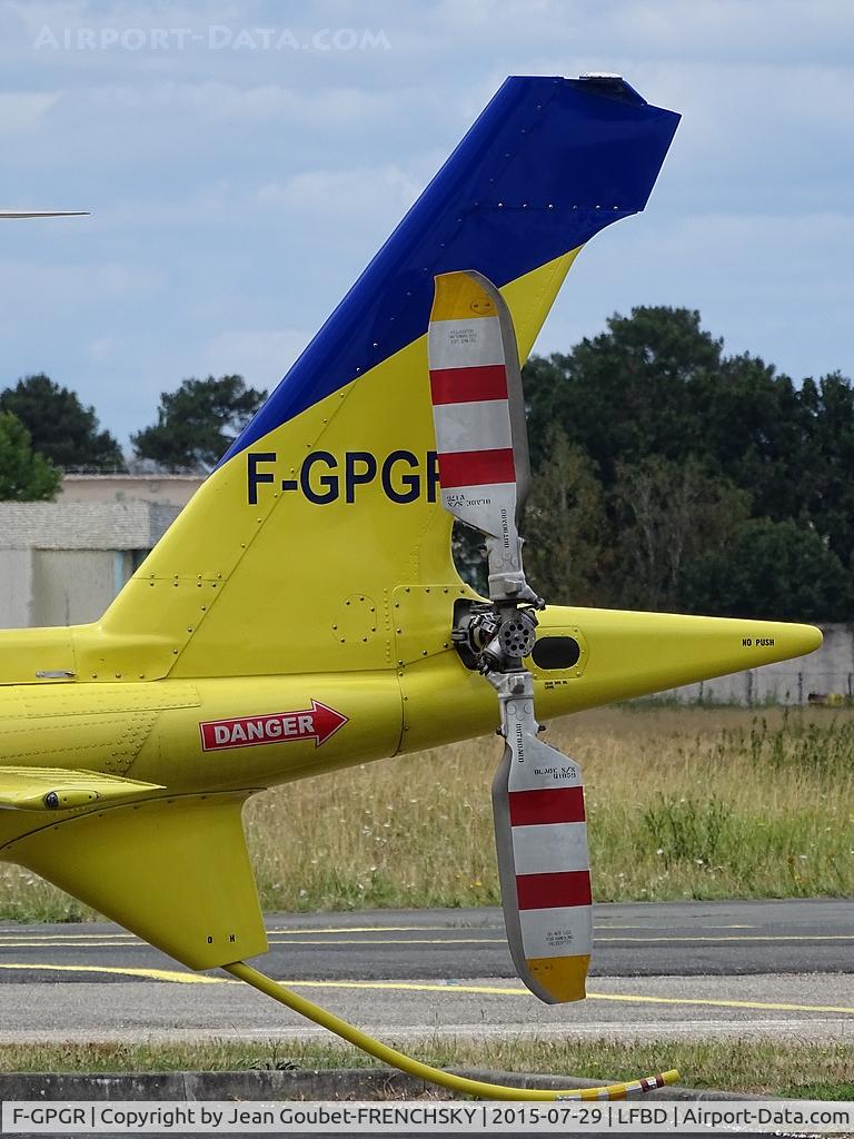 F-GPGR, Agusta A-109E C/N 11222, SAMU 33