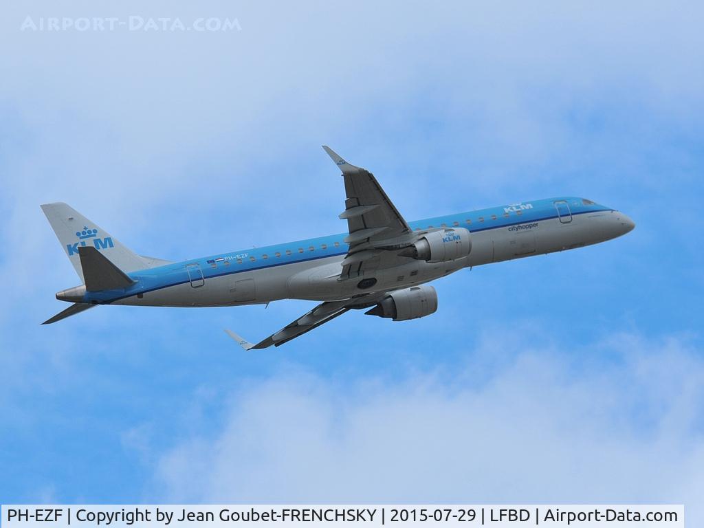 PH-EZF, 2009 Embraer 190LR (ERJ-190-100LR) C/N 19000304, KLM take off runway 05 to AMS