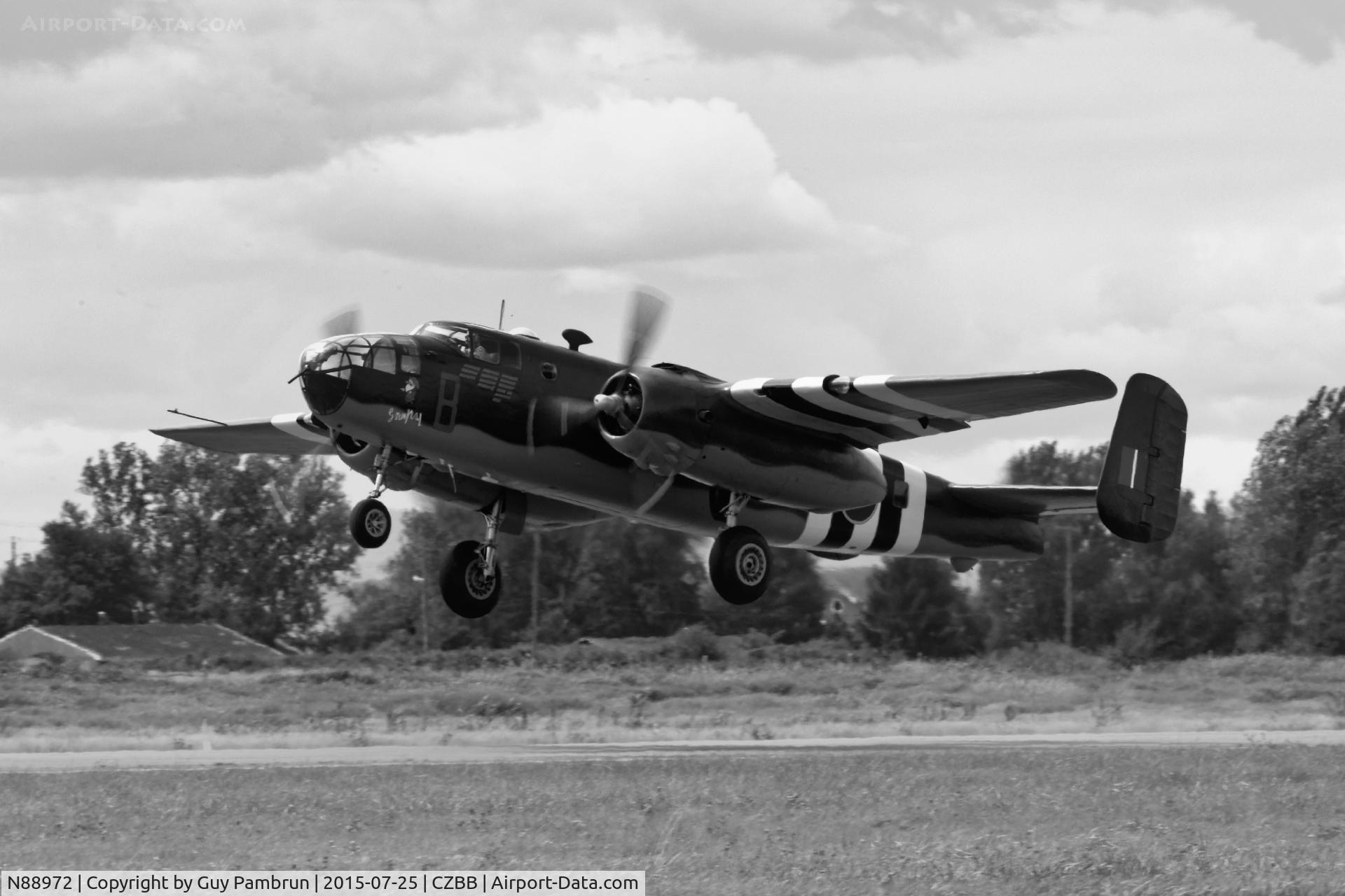 N88972, 1943 North American B-25D Mitchell C/N 100-23644, Take off