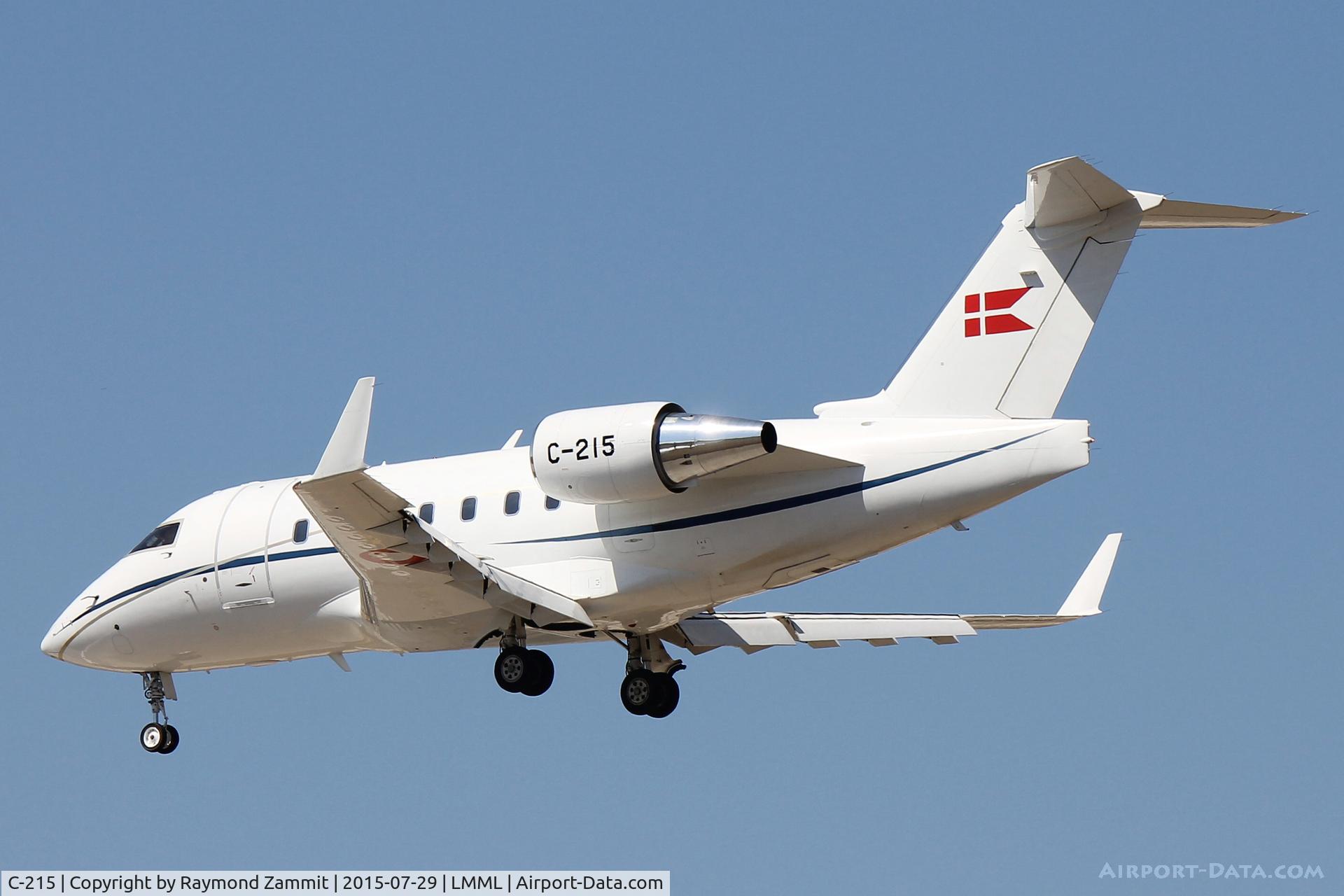 C-215, 2001 Bombardier Challenger 604 (CL-600-2B16) C/N 5515, Bombardier Challenger 604 C-215 Royal Danish Air Force