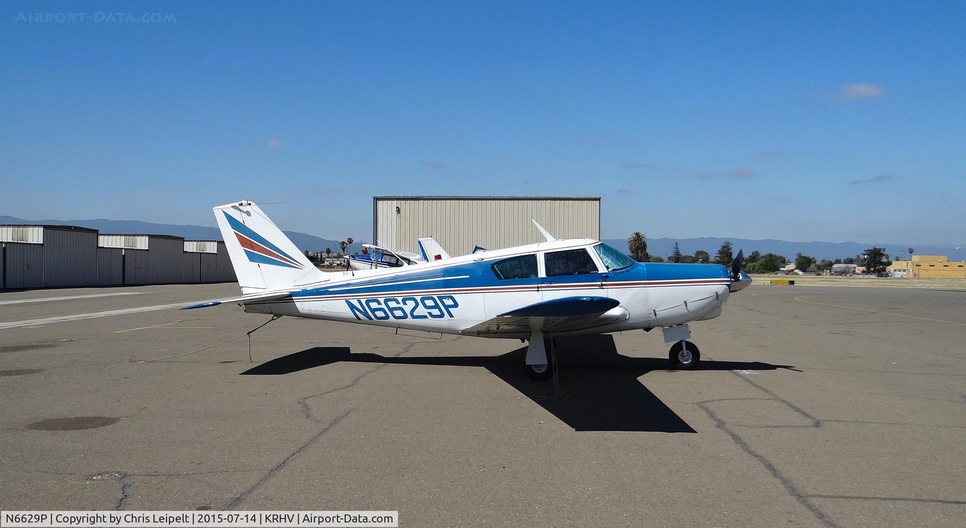 N6629P, 1960 Piper PA-24-180 Comanche C/N 24-1752, A locally based Piper Cherokee sitting in the hot sunshine at Reid Hillview Airport, CA.