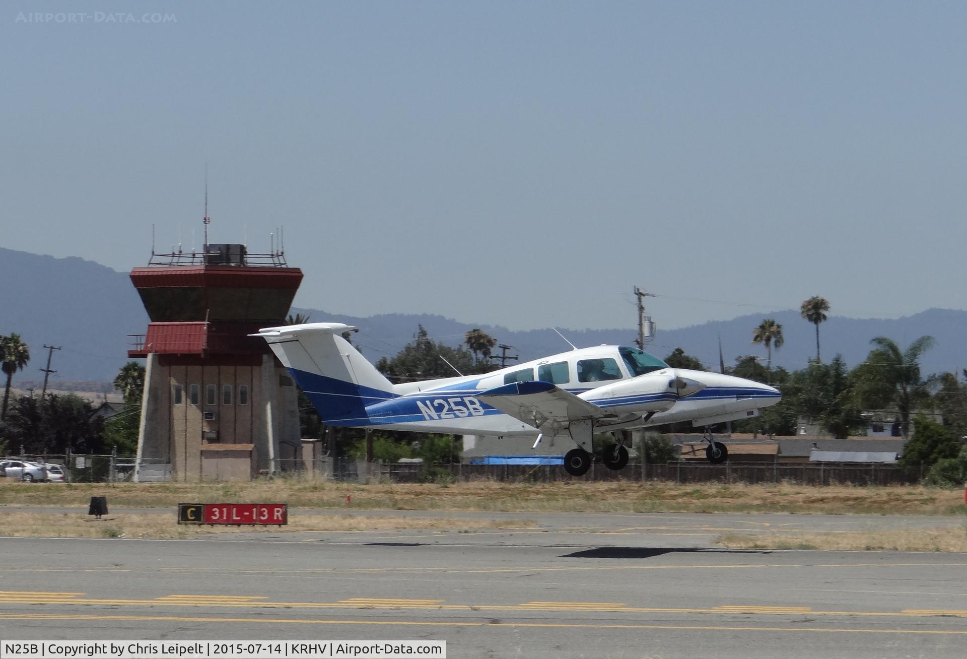 N25B, 1978 Beech 76 Duchess C/N ME-49, A transient 1978 Beechcraft Duchess departing runway 31R at Reid Hillview Airport, CA.
