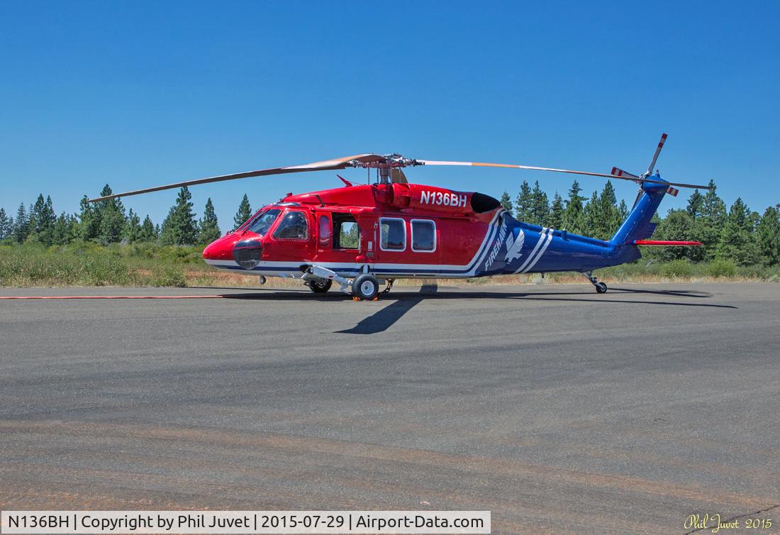 N136BH, 1992 Sikorsky S-70A-27 C/N 701835, Sikorsky S-70A-27 parked on runway at Blue Canyon Airport, CA during Lowell Fire.