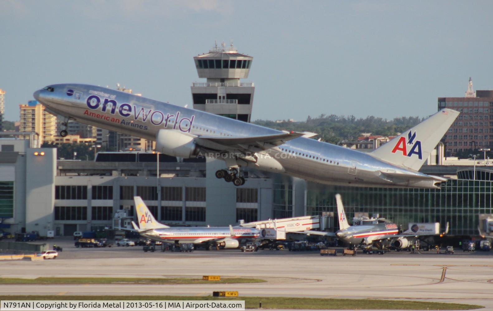 N791AN, 2000 Boeing 777-223/ER C/N 30254, American One World