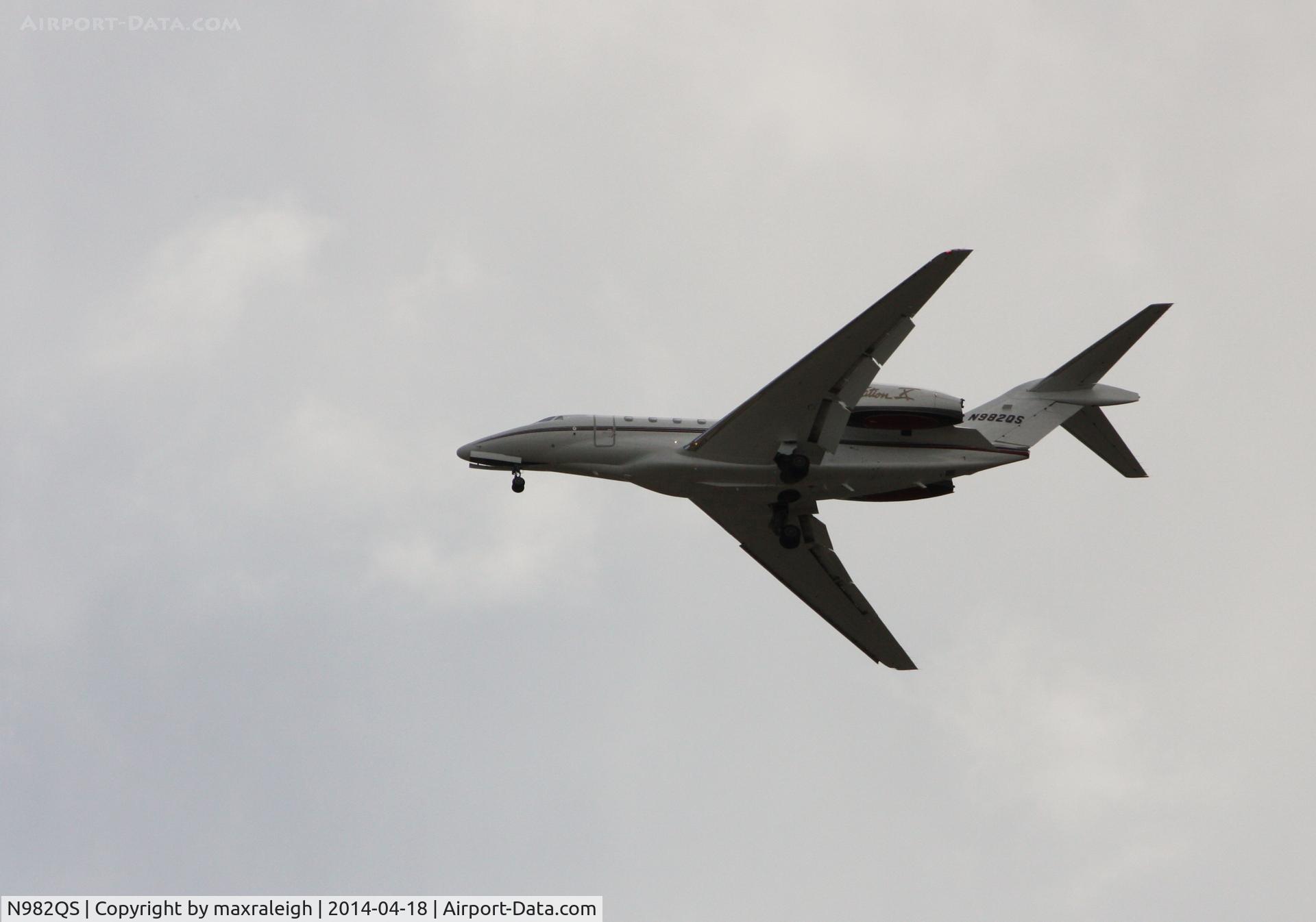 N982QS, 2001 Cessna 750 Citation X Citation X C/N 750-0182, Flying over Superior CO