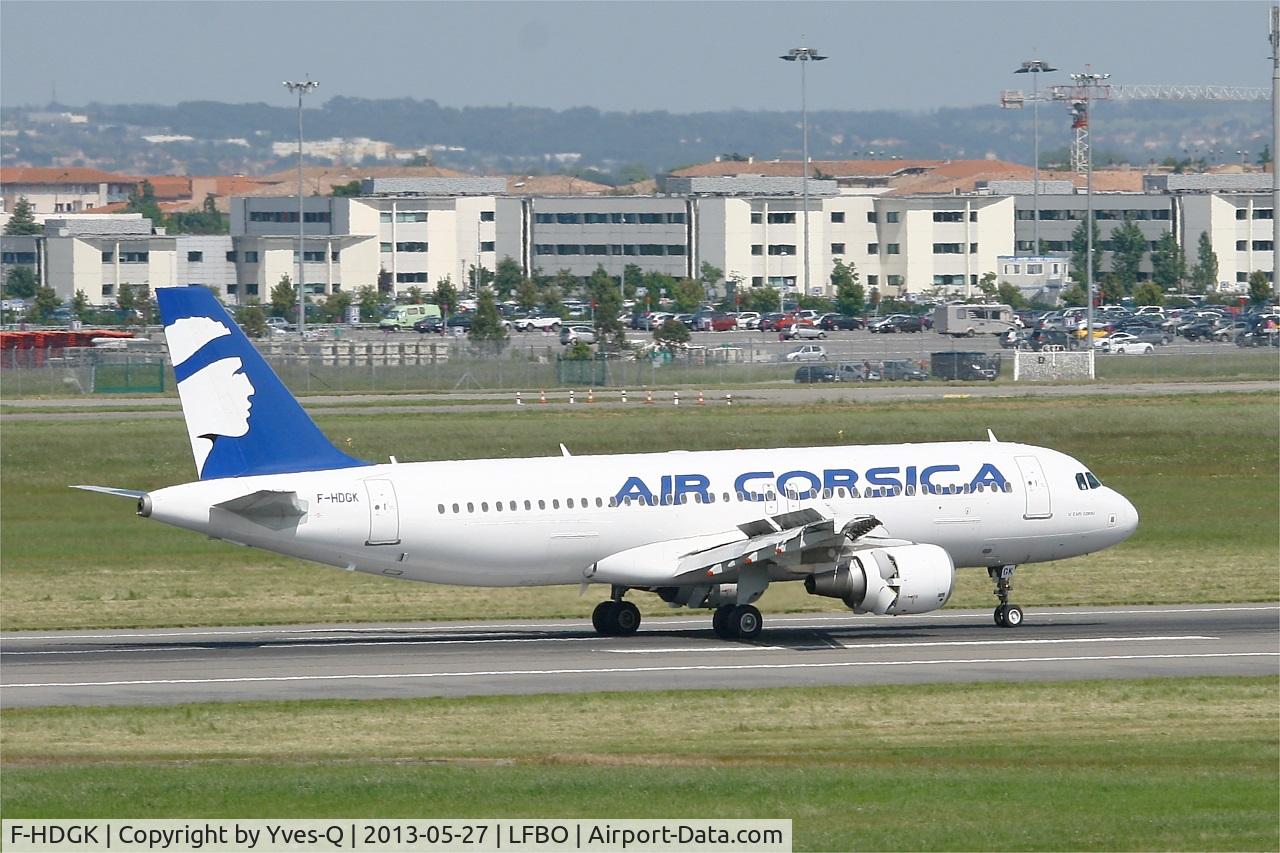 F-HDGK, 2010 Airbus A320-214 C/N 4478, Airbus A320-214, Reverse thrust landing rwy 14R, Toulouse-Blagnac Airport (LFBO-TLS)
