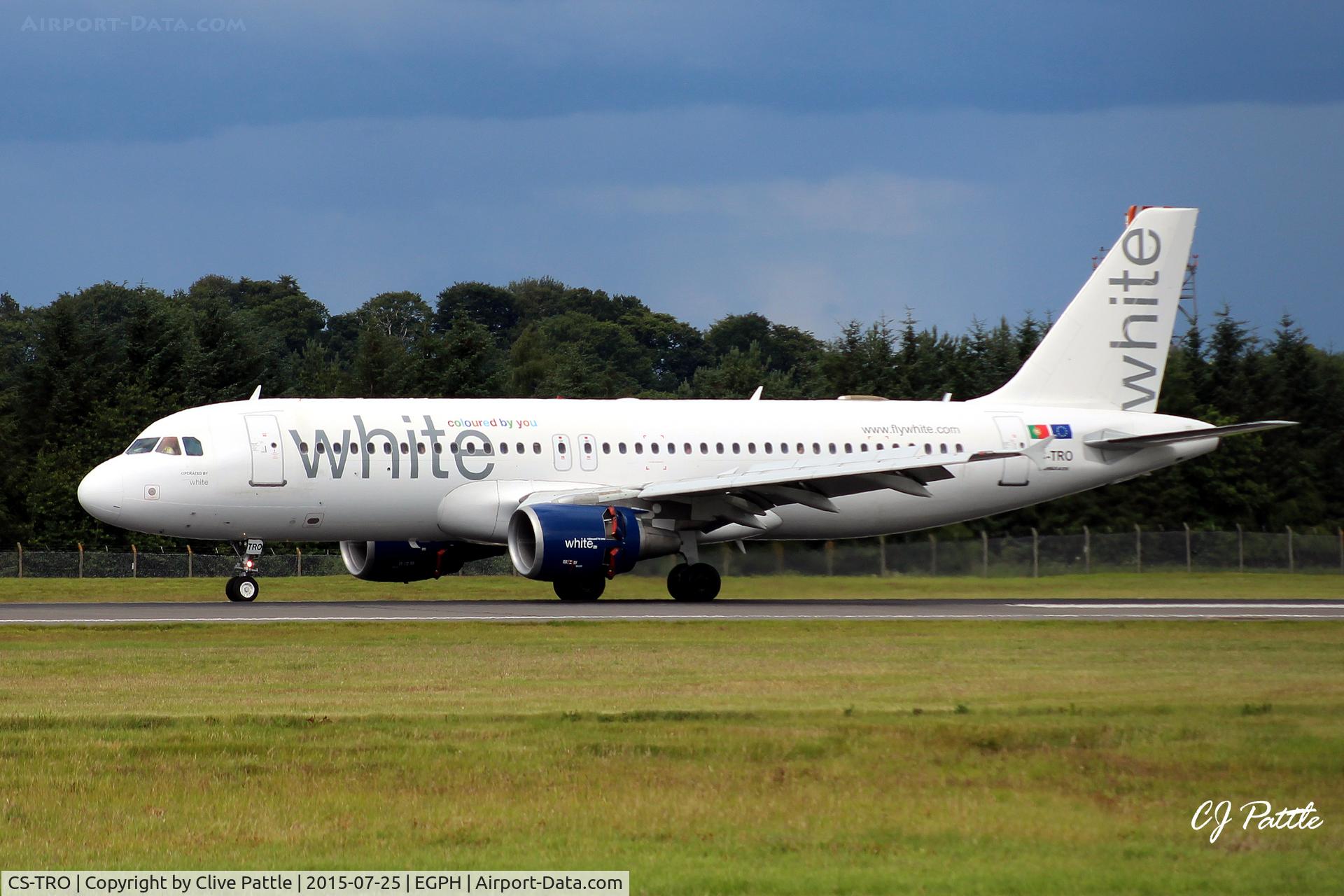 CS-TRO, 1995 Airbus A320-214 C/N 548, Arriving at Edinburgh EGPH as a replacement charter for the normal Veulling scheduled aircraft.