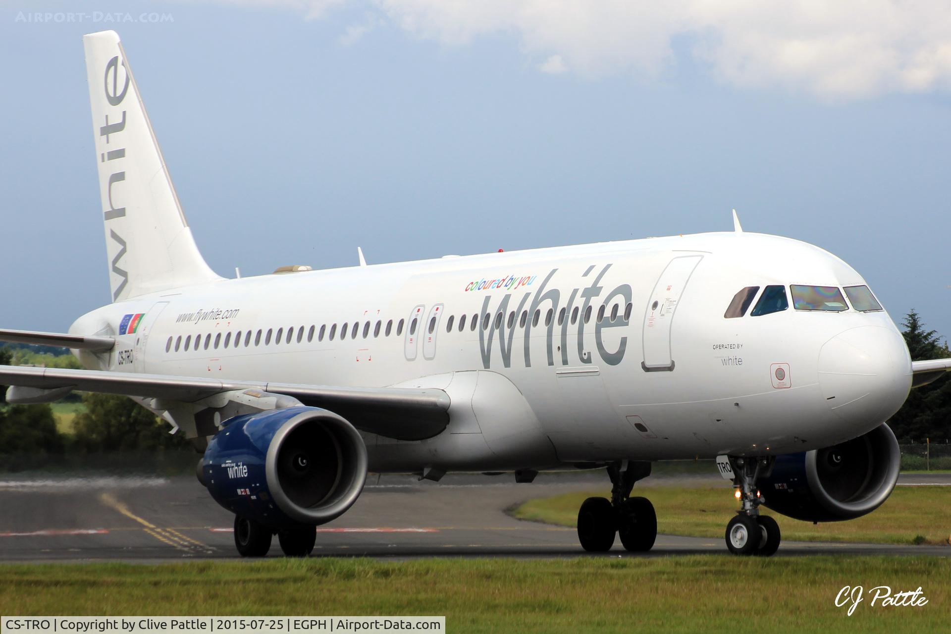 CS-TRO, 1995 Airbus A320-214 C/N 548, Arriving at Edinburgh EGPH as a replacement charter for the normal Veulling scheduled aircraft.